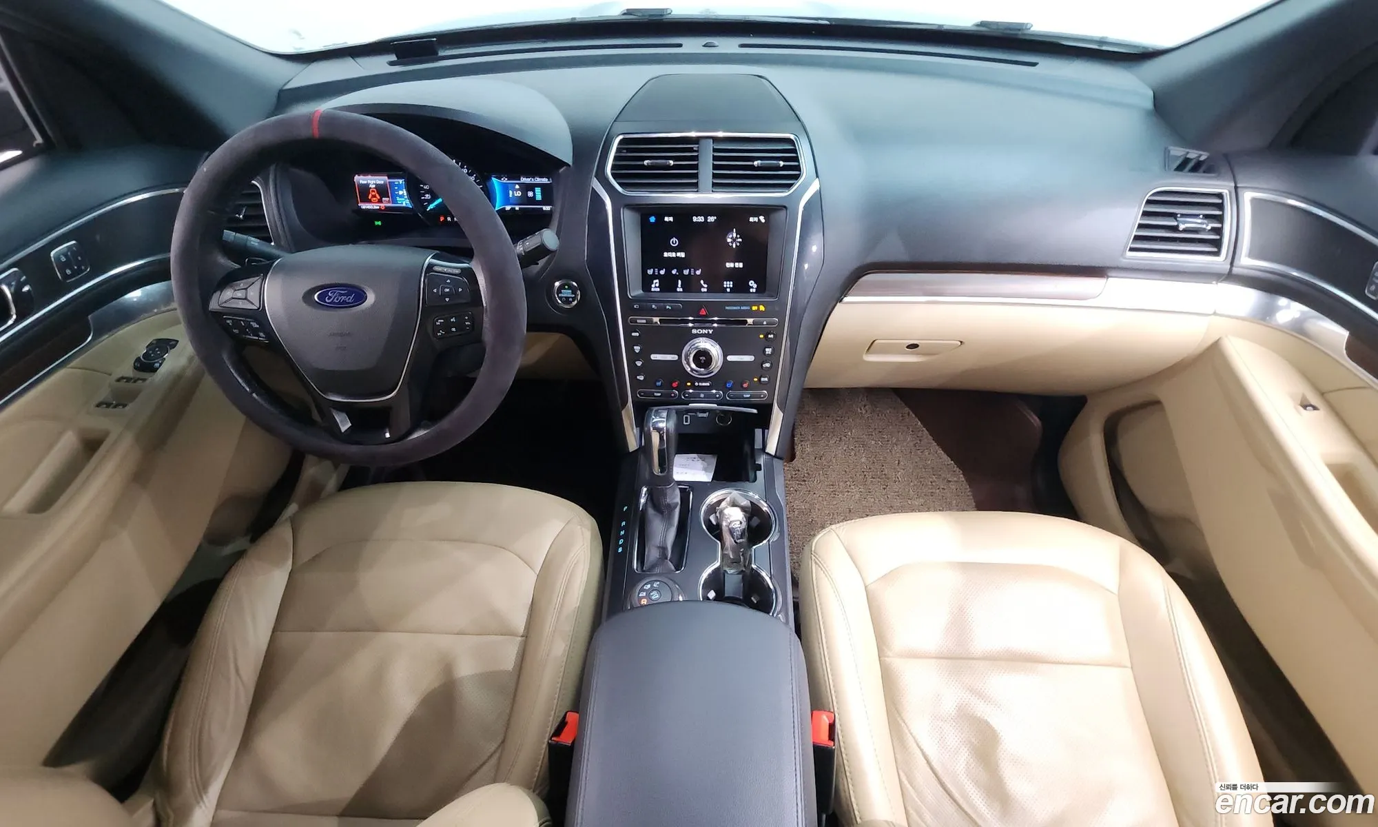 Ford Explorer 2017 1FM5K8F82HGC72026 — 16