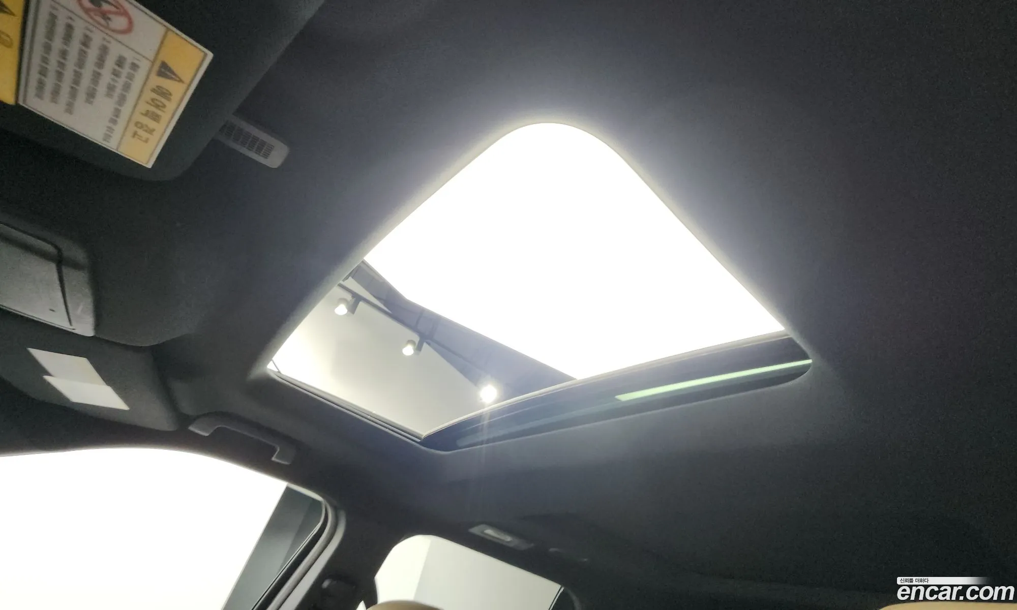 Ford Explorer 2017 1FM5K8F82HGC72026 — 14