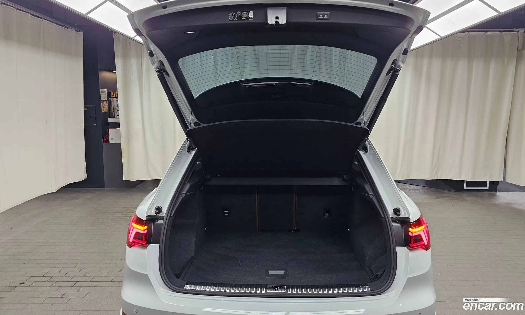 Audi Q3 2025 WAUZZZF33S1093450 — 31