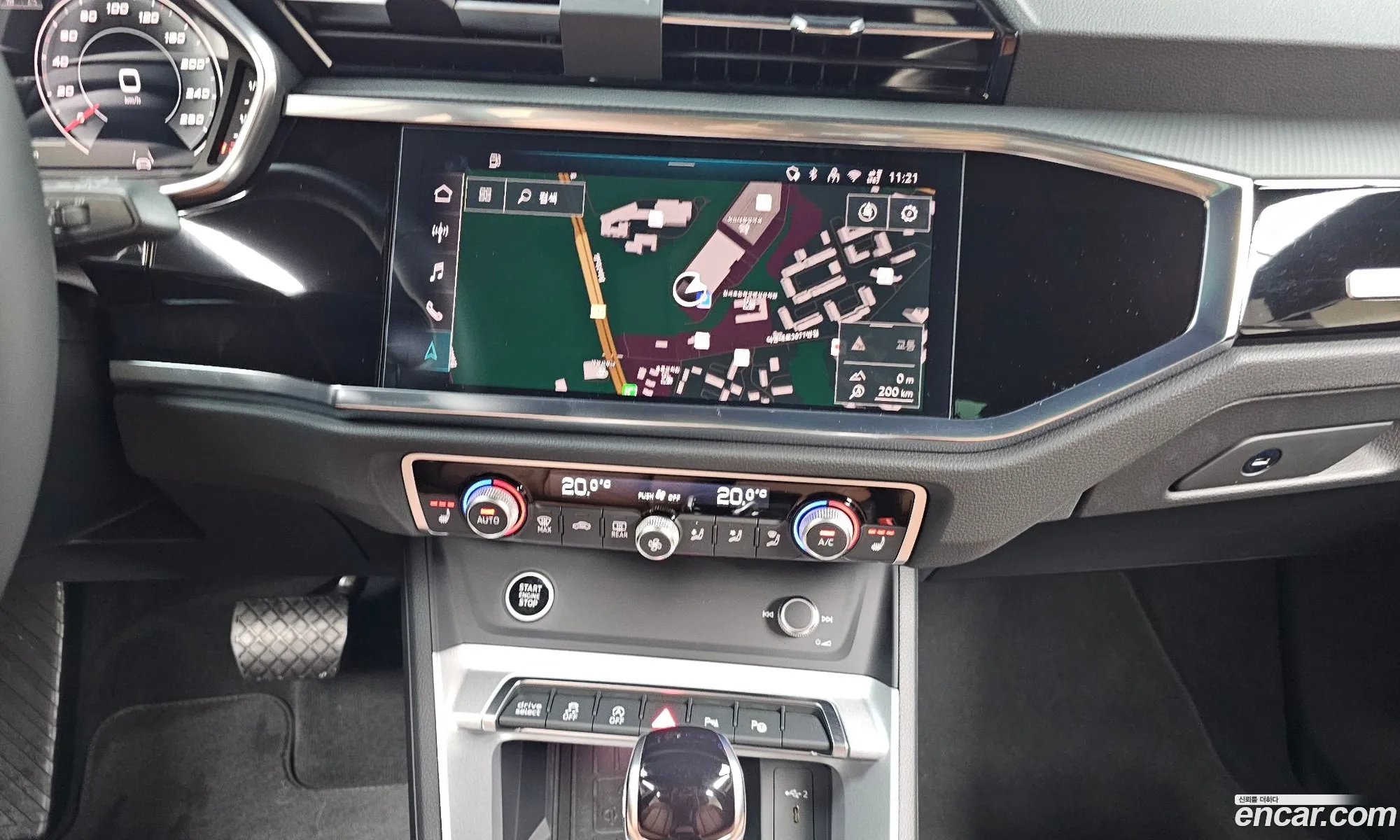 Audi Q3 2025 WAUZZZF33S1093450 — 15