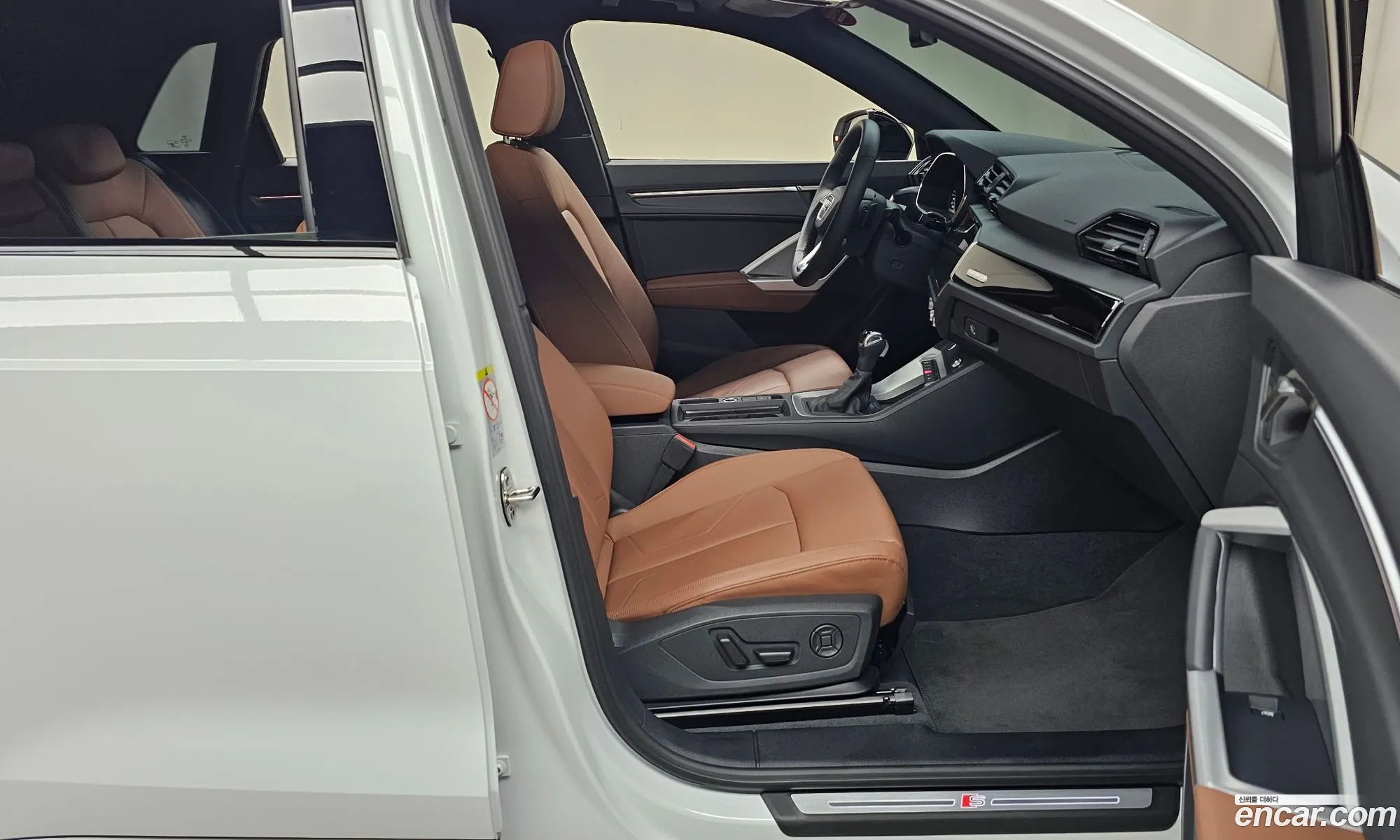 Audi Q3 2025 WAUZZZF33S1093450 — 23