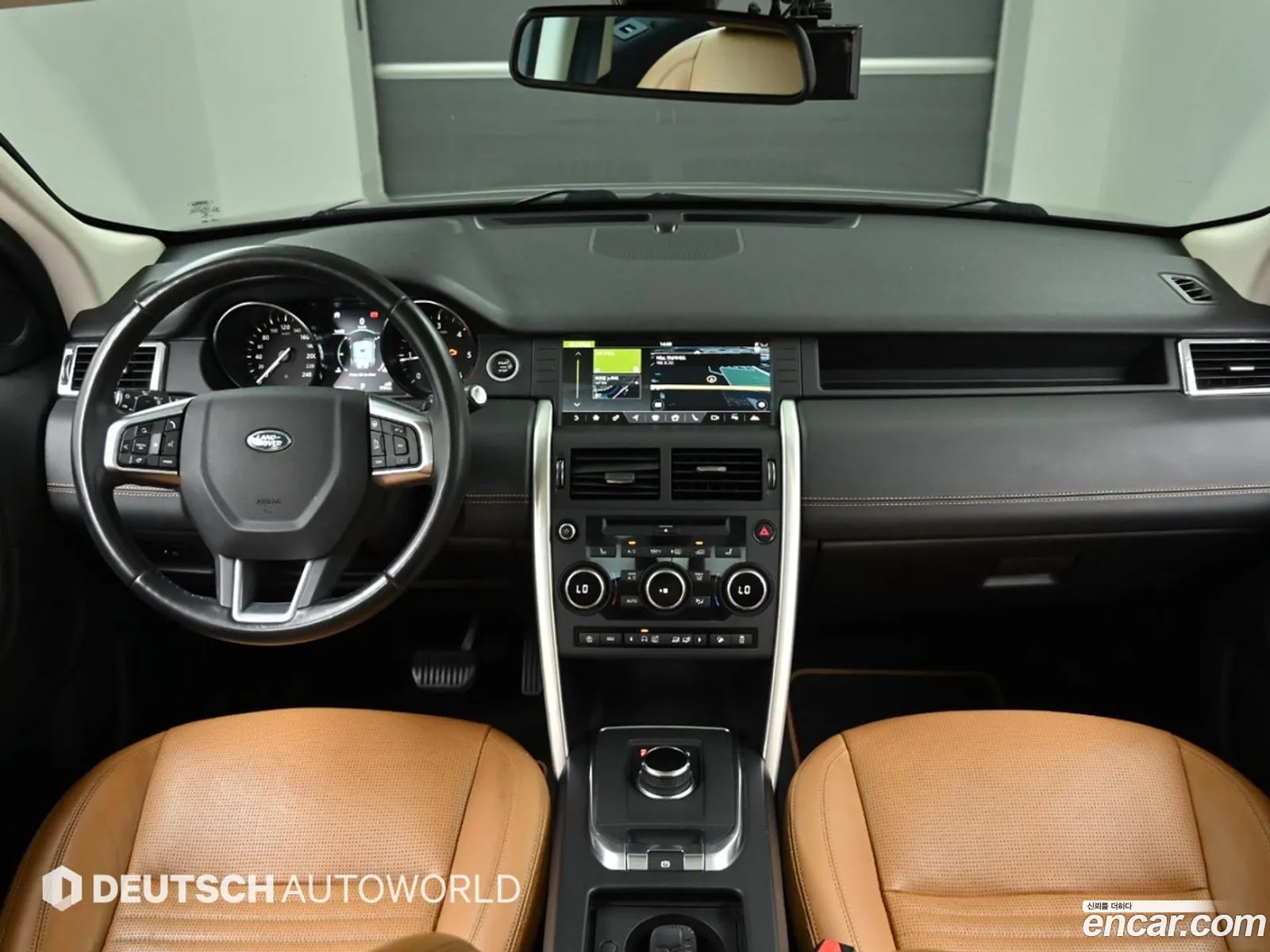 Land Rover Discovery Sport 2019 — 11