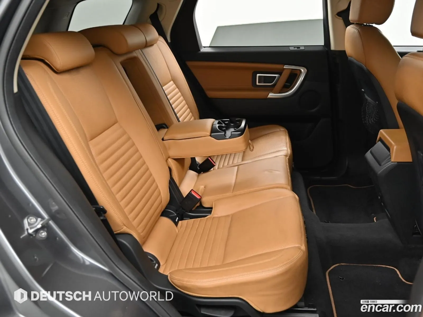 Land Rover Discovery Sport 2019 — 10