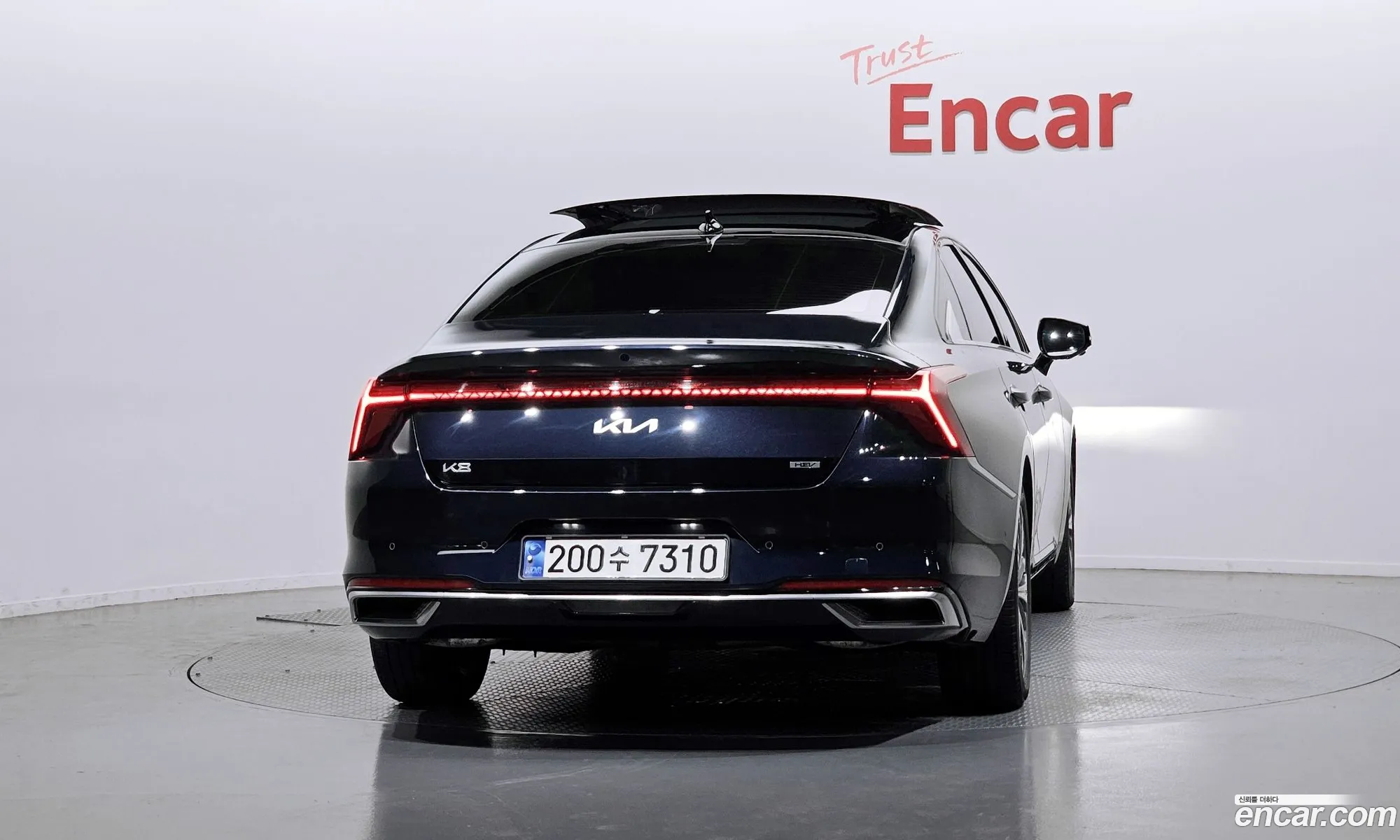 Kia K8 Hybrid 2023 — 4
