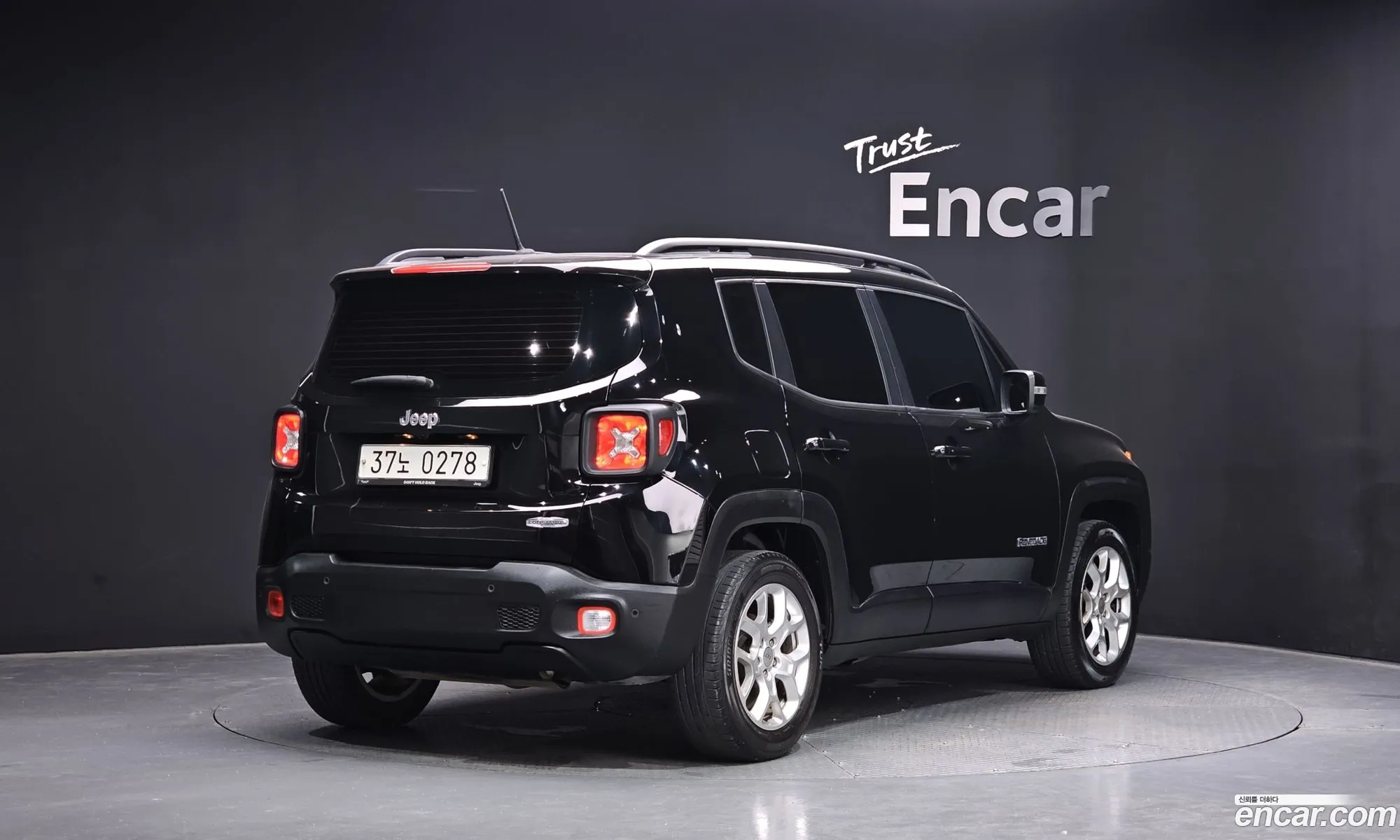 Jeep Renegade 2016 1C4BU0000GPD58512 — 9
