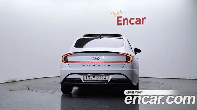 Hyundai Sonata Hybrid 2022 — 3