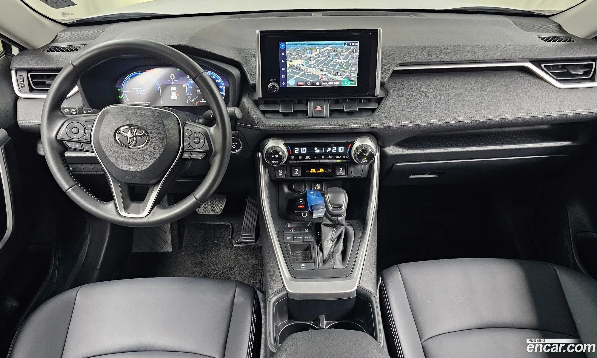 Toyota RAV4 2024 — 13