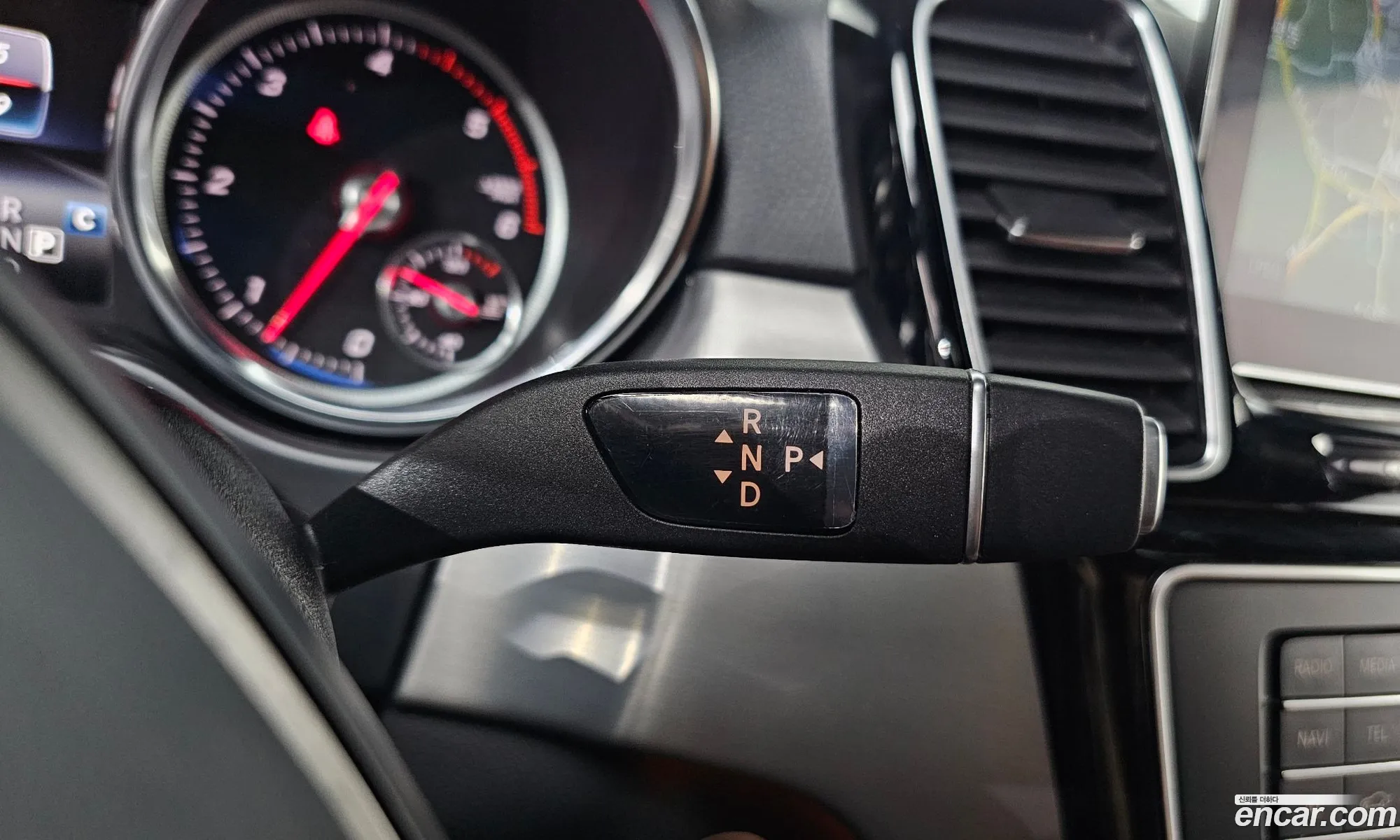 Mercedes-Benz GLE-Class W166 2018 — 5