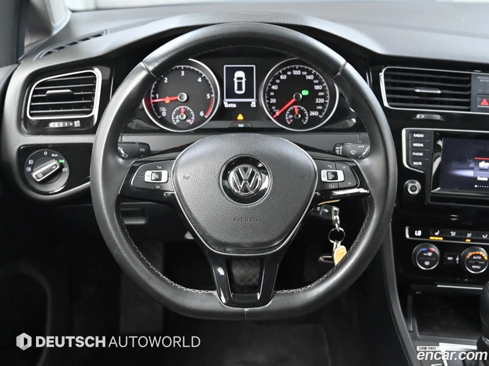 Volkswagen Golf 7th Gen 2015 — 9