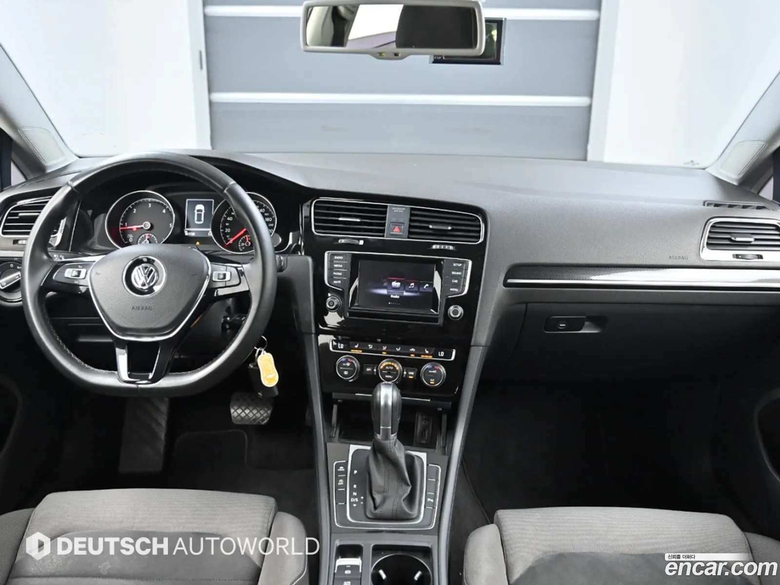 Volkswagen Golf 7th Gen 2015 — 11