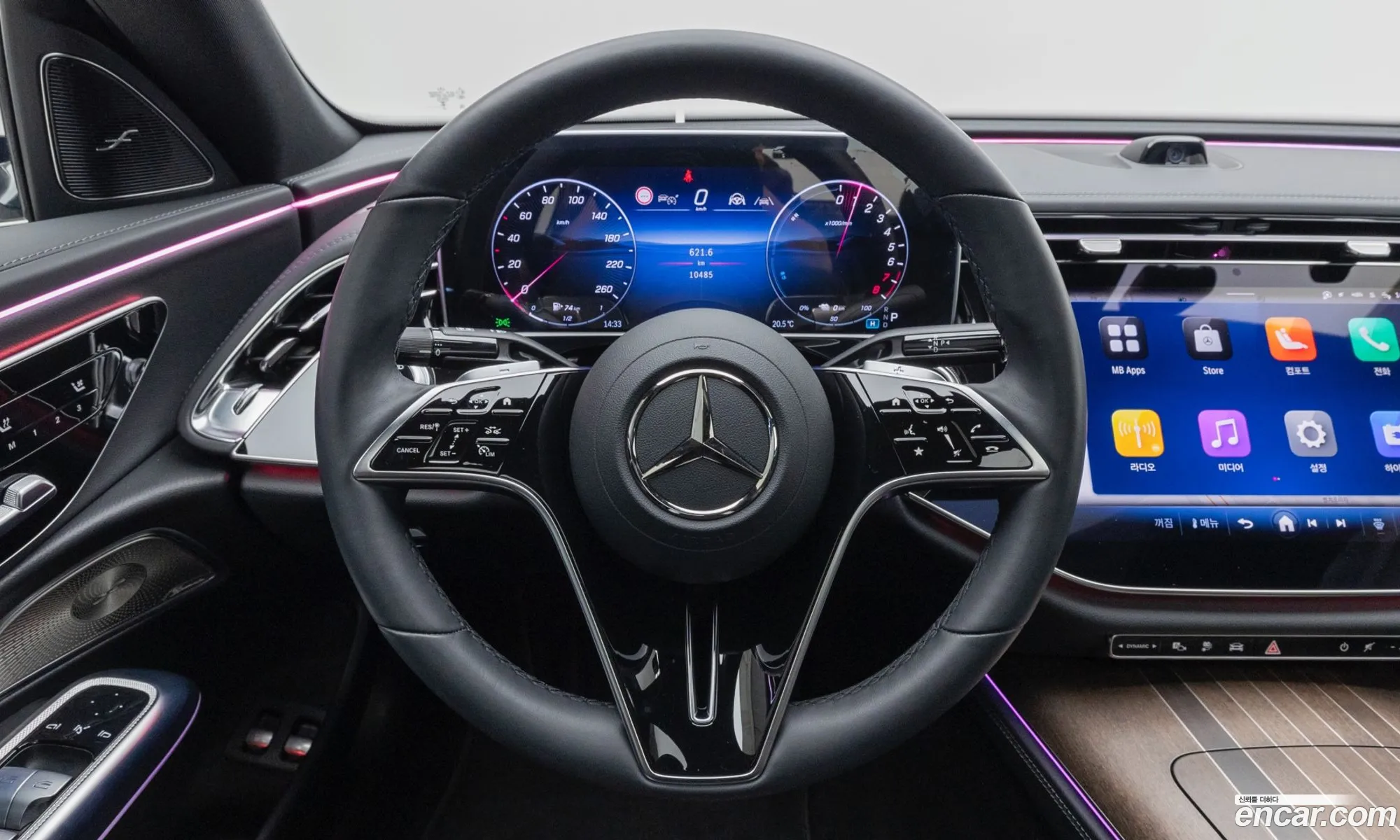 Mercedes-Benz E-Class W214 2025 — 15