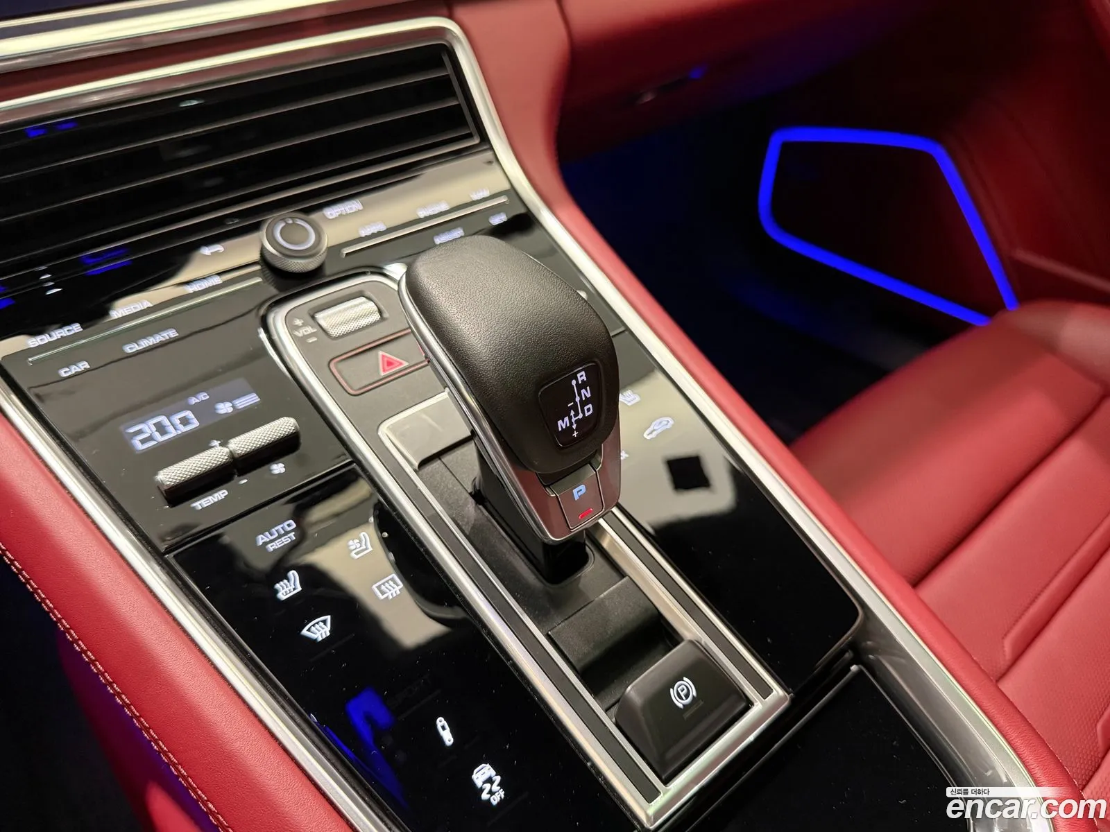 Porsche Panamera 2023 — 17