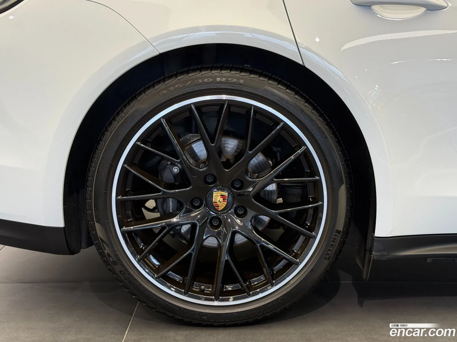 Porsche Panamera 2023 — 15