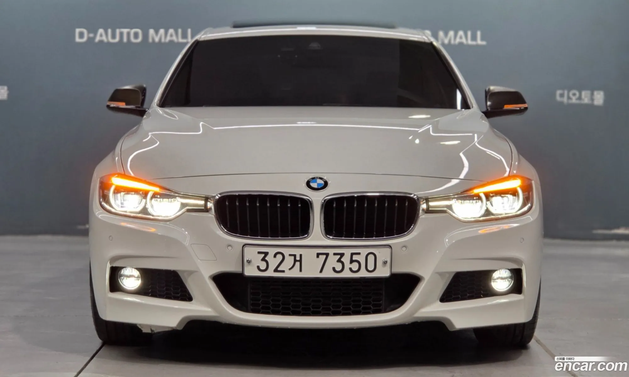 BMW 3 Series 2018 — 17