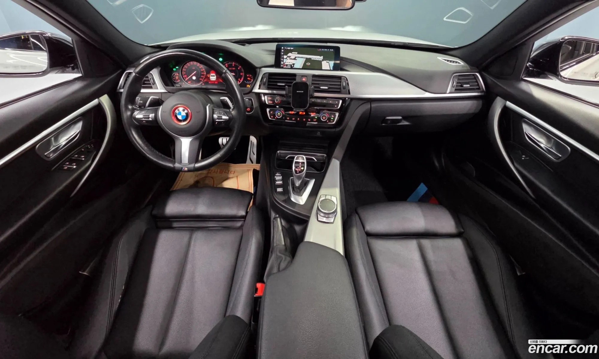 BMW 3 Series 2018 — 20