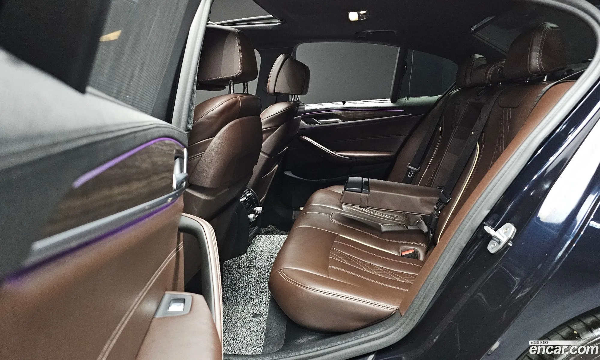 BMW 5 Series 2019 WBAJR5106LCD47938 — 17