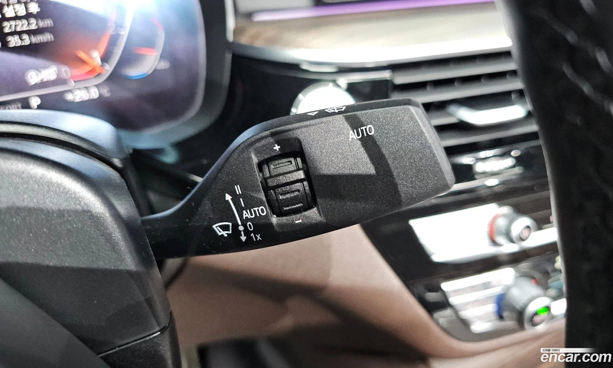 BMW 5 Series 2019 WBAJR5106LCD47938 — 28