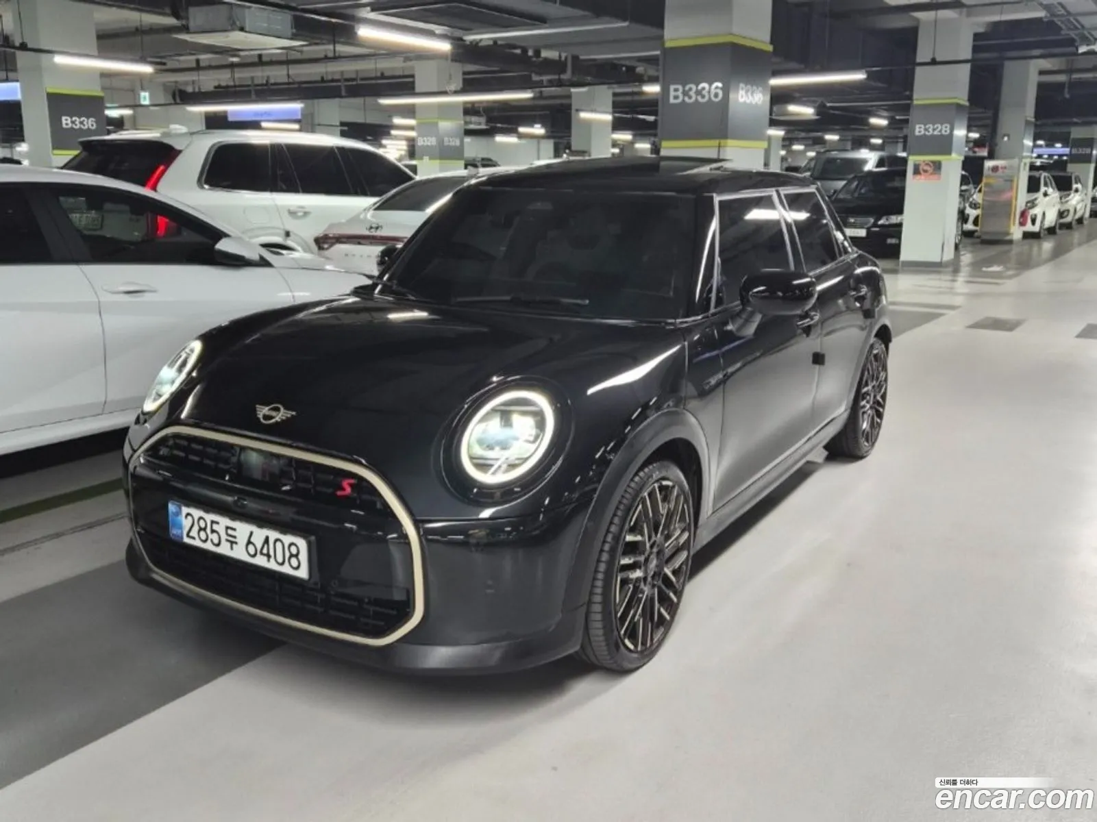 Mini Cooper S 2025 — 19