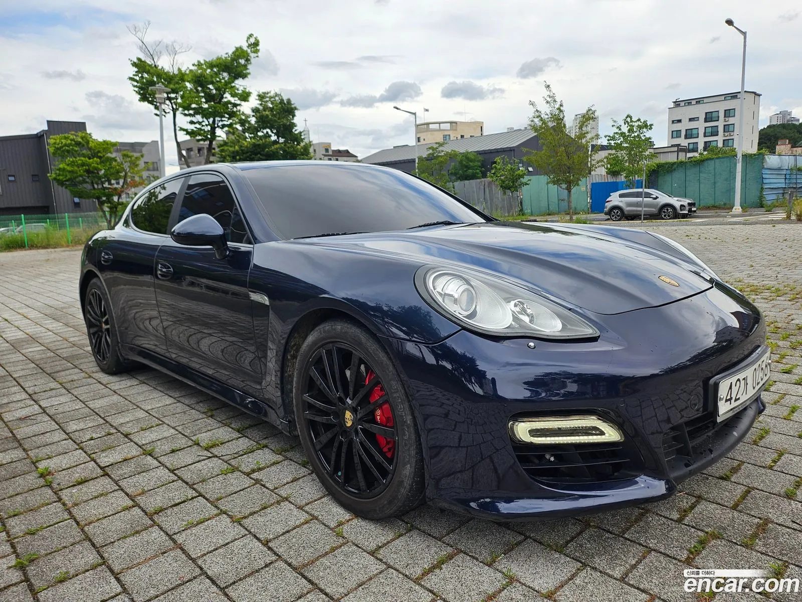 Porsche Panamera 2011 — 16