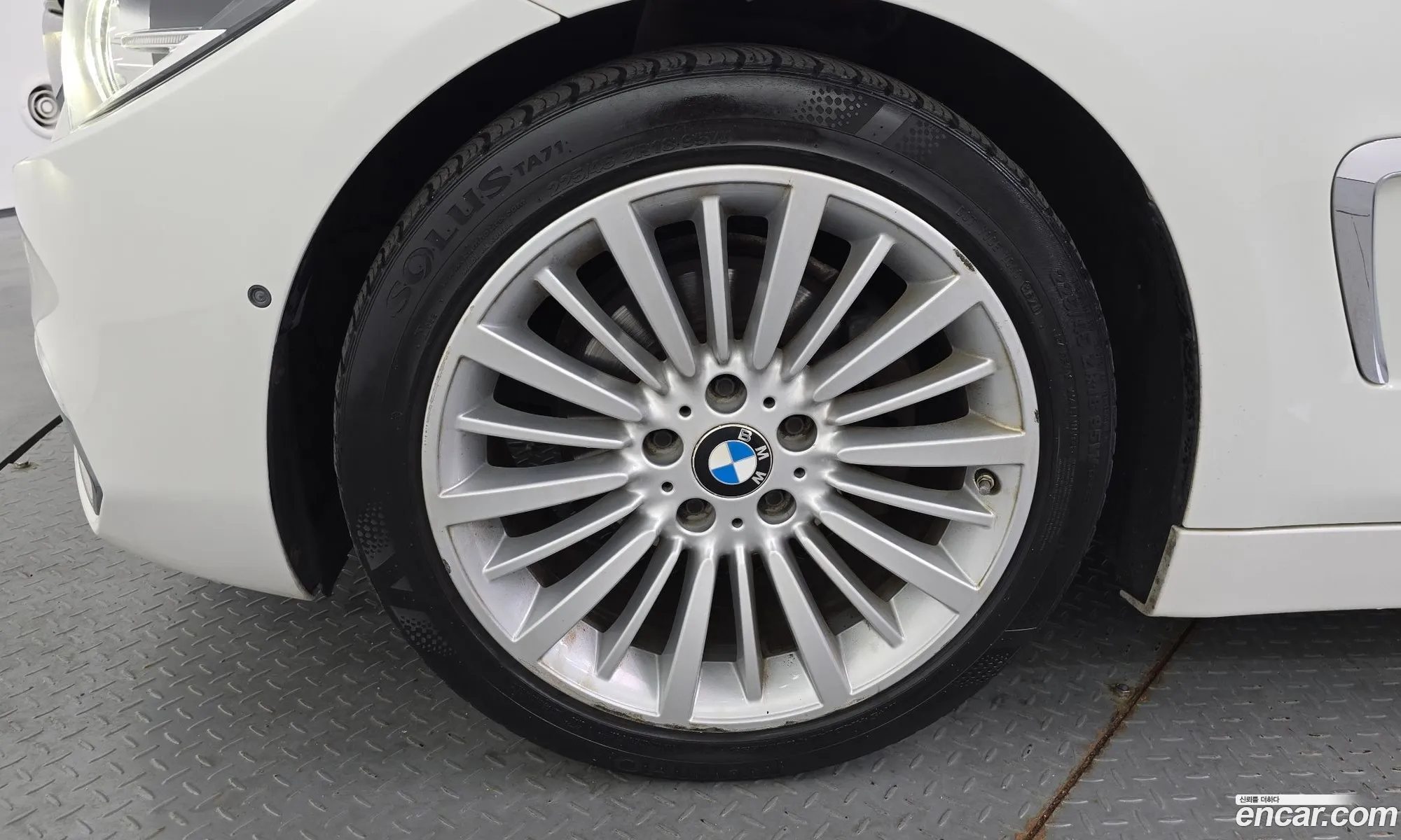 BMW 4 Series 2018 WBA4K3105JBG87445 — 19