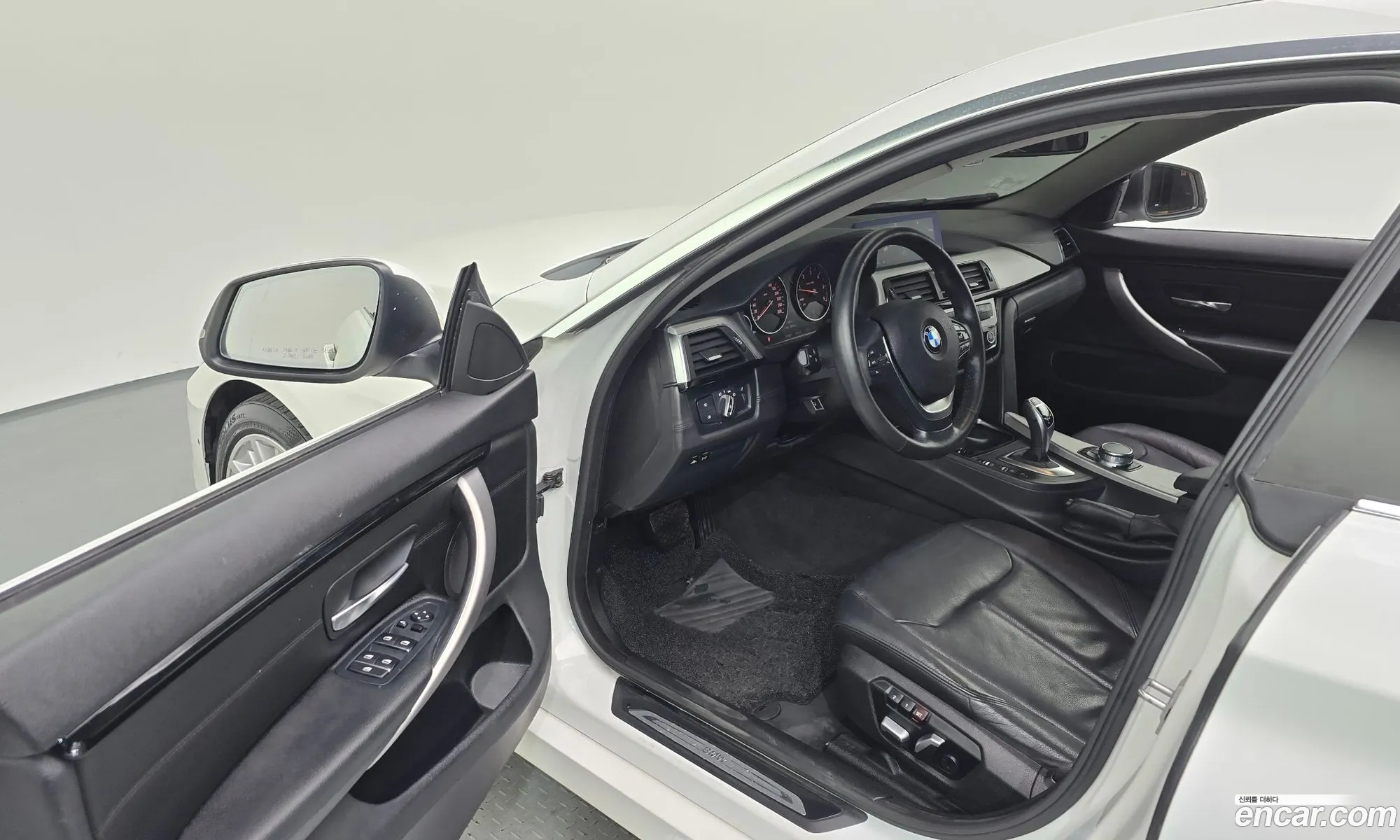 BMW 4 Series 2018 WBA4K3105JBG87445 — 14