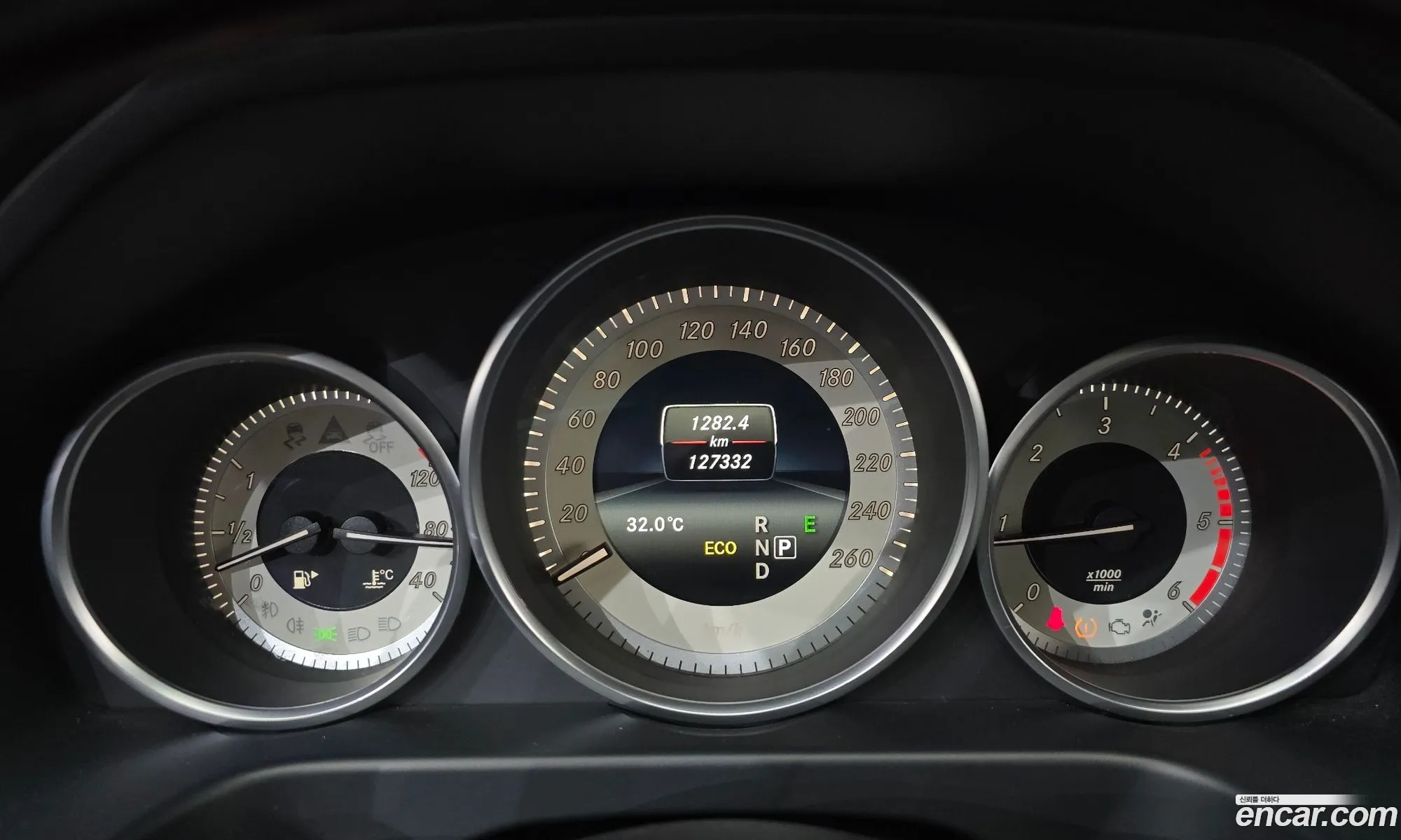 Mercedes-Benz E-Class W212 2015 WDDHF0AB6FB116341 — 19
