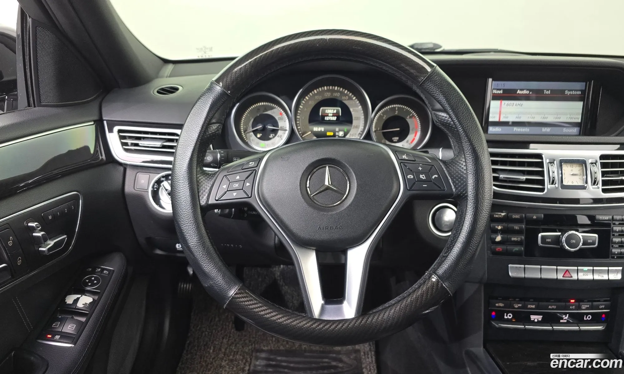 Mercedes-Benz E-Class W212 2015 WDDHF0AB6FB116341 — 13