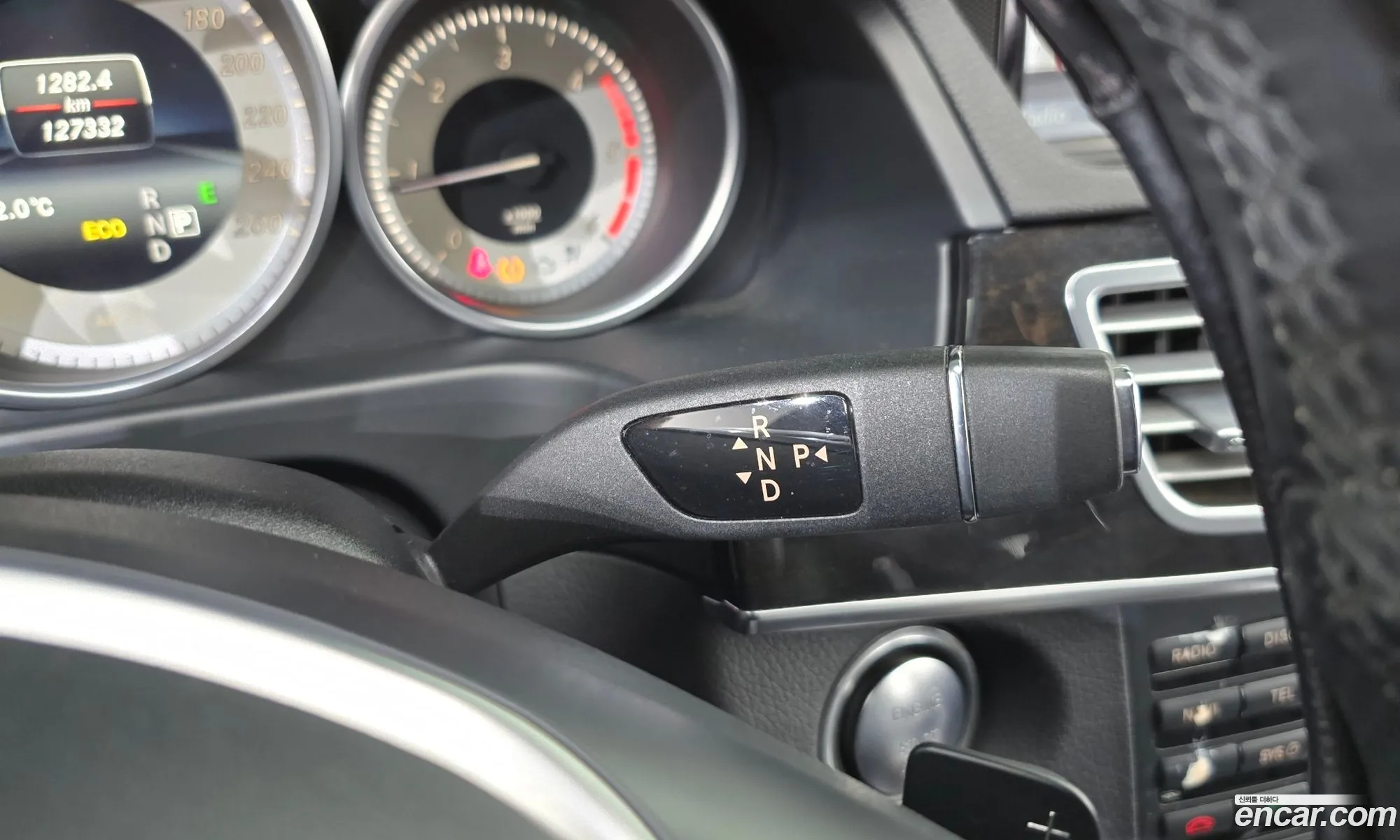 Mercedes-Benz E-Class W212 2015 WDDHF0AB6FB116341 — 16