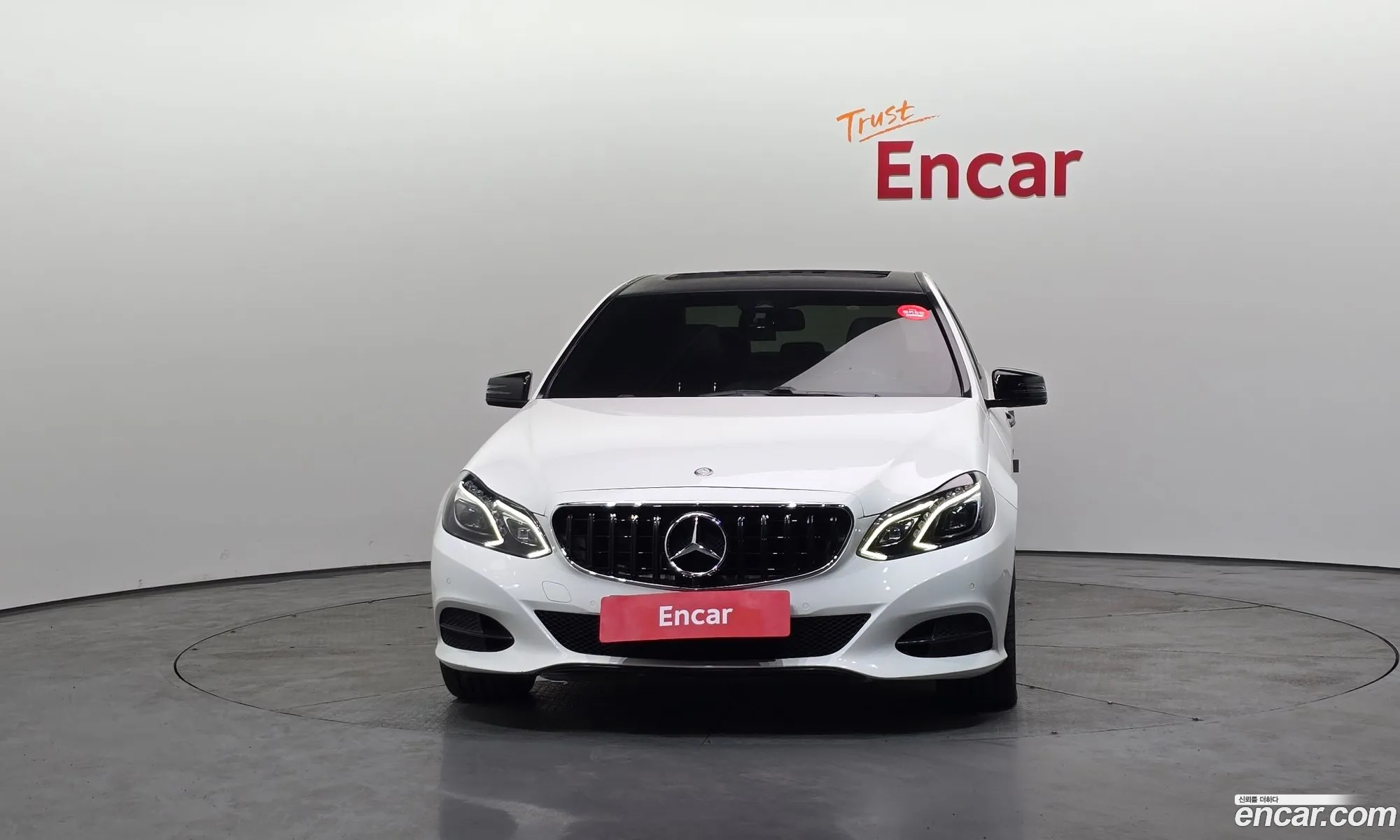 Mercedes-Benz E-Class W212 2015 WDDHF0AB6FB116341 — 17