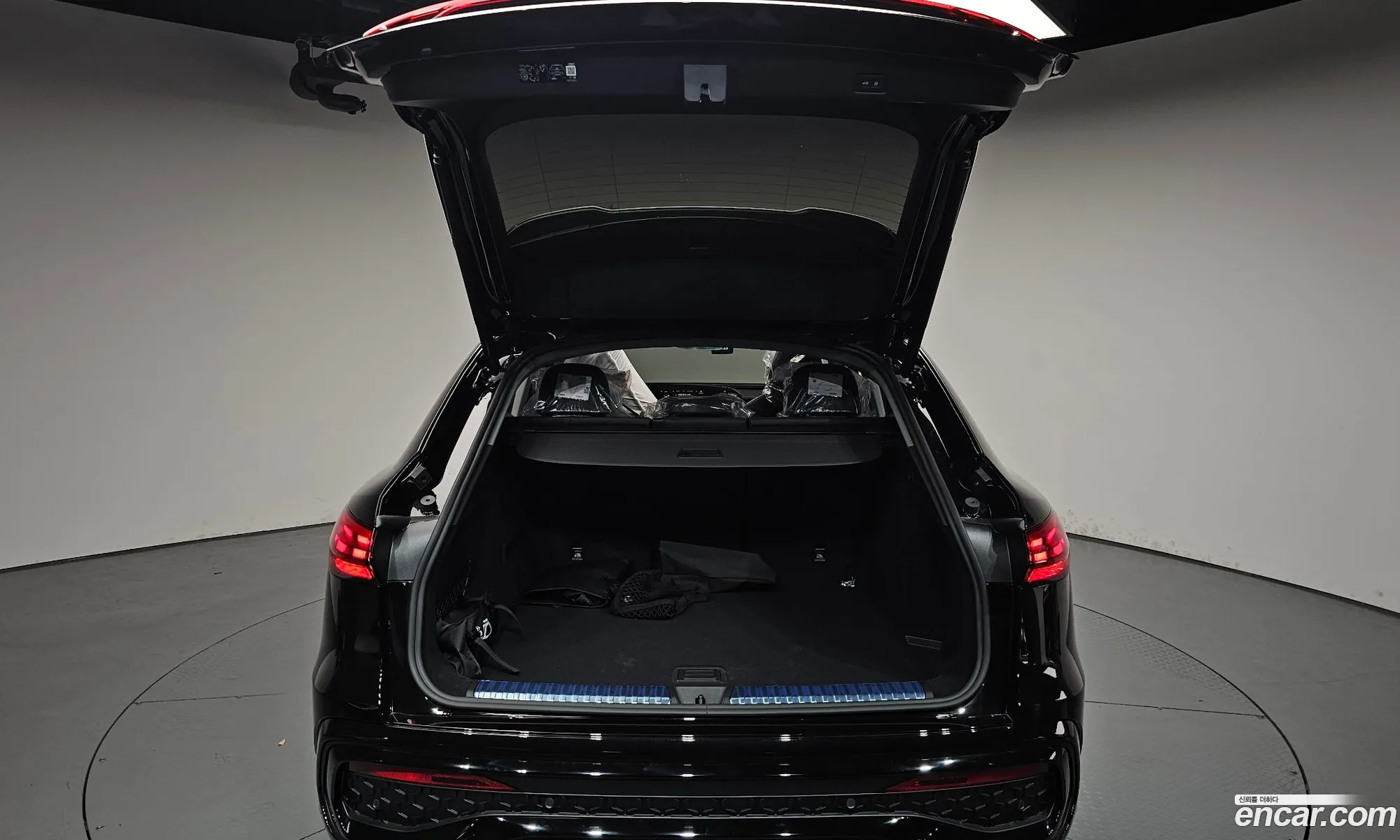 Audi Q5 2025 WAUZZZGU2S2143840 — 25