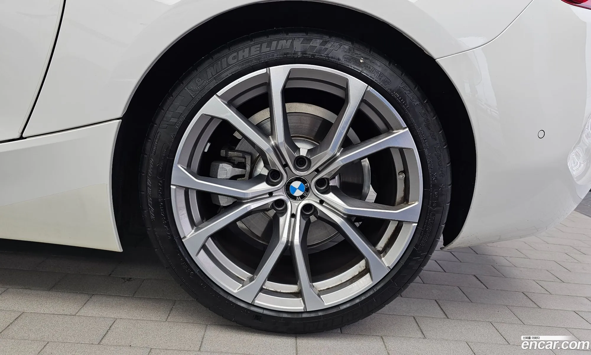 BMW Z4 2022 WBAHF7100NWX44157 — 26