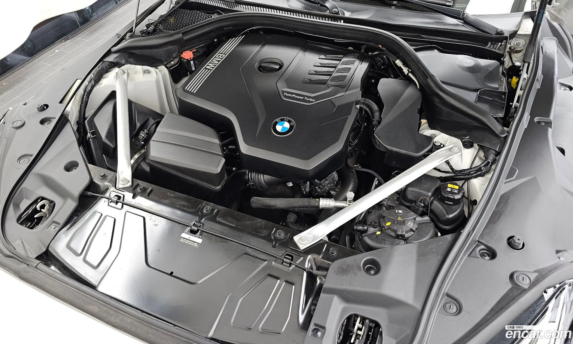 BMW Z4 2022 WBAHF7100NWX44157 — 17