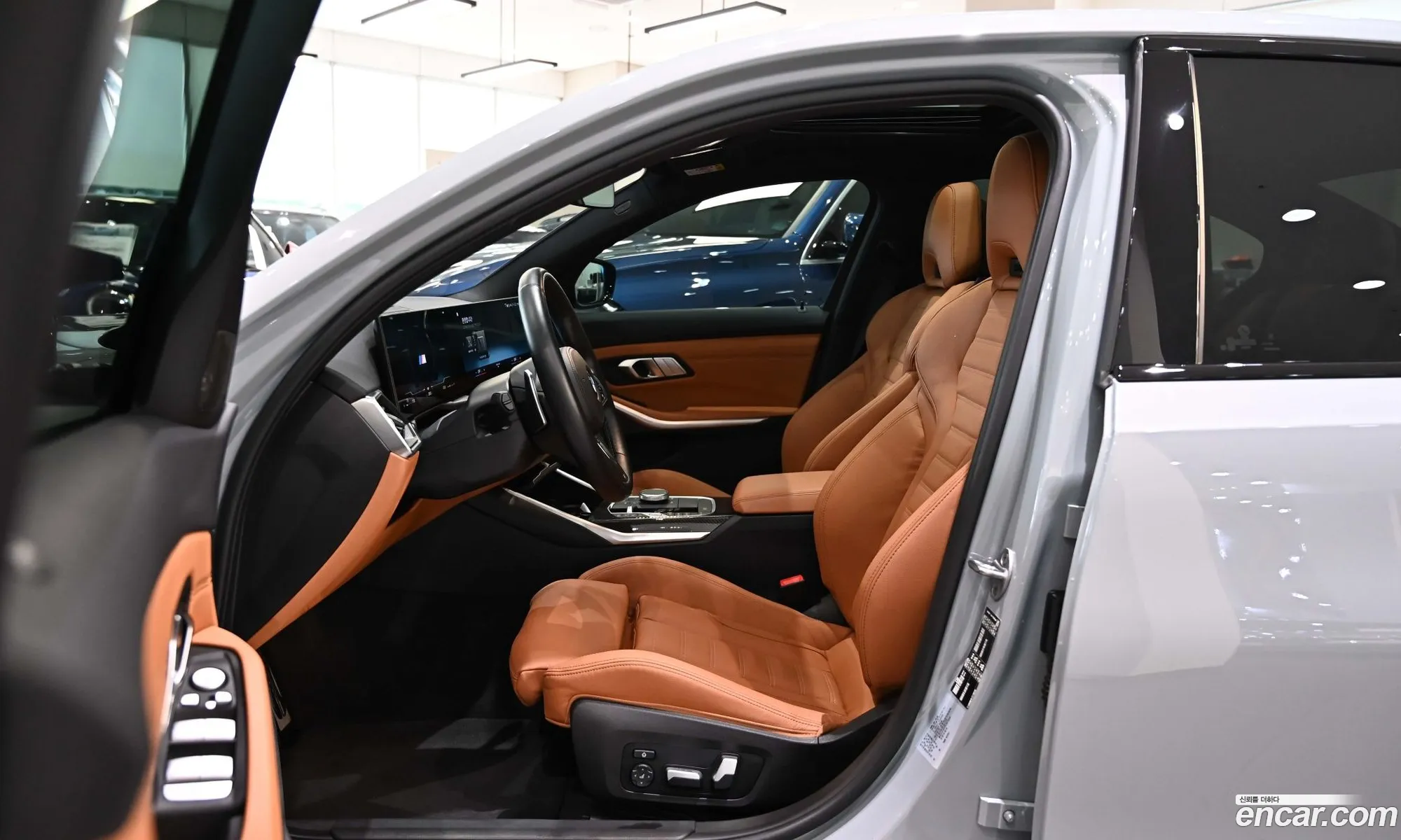 BMW 3 Series 2023 — 18