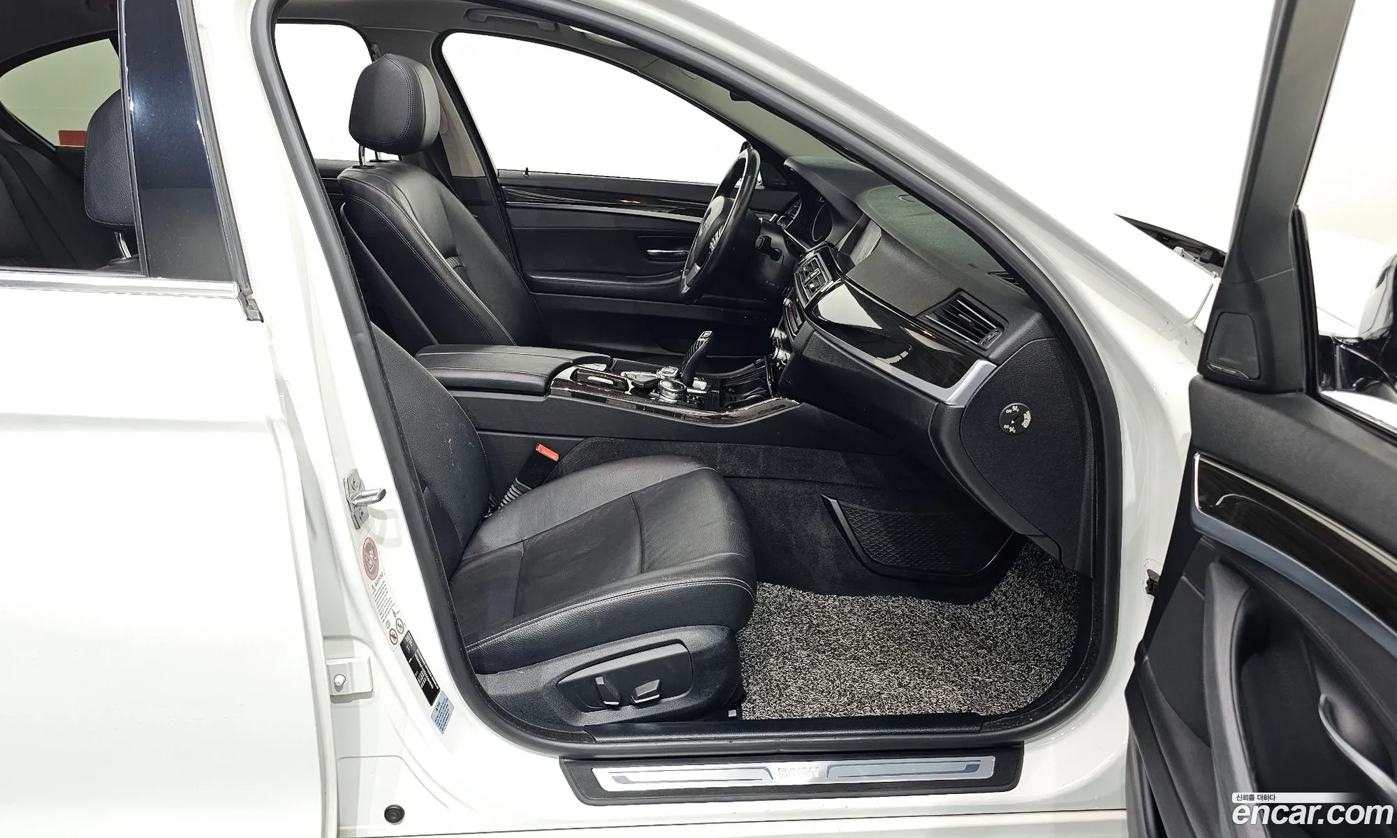 BMW 5 Series 2013 WBA5B910XED564545 — 14