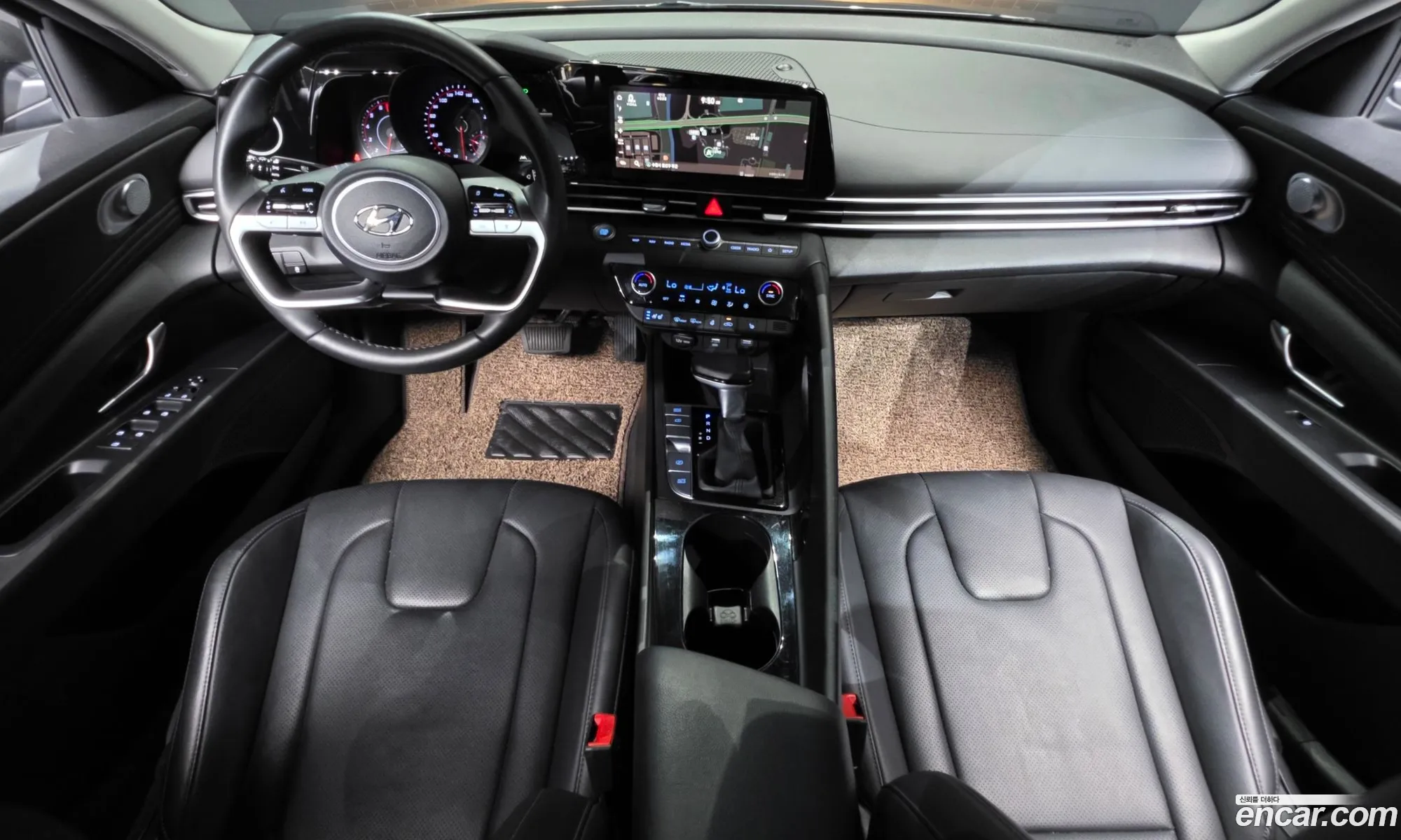 Hyundai Elantra 2021 — 3