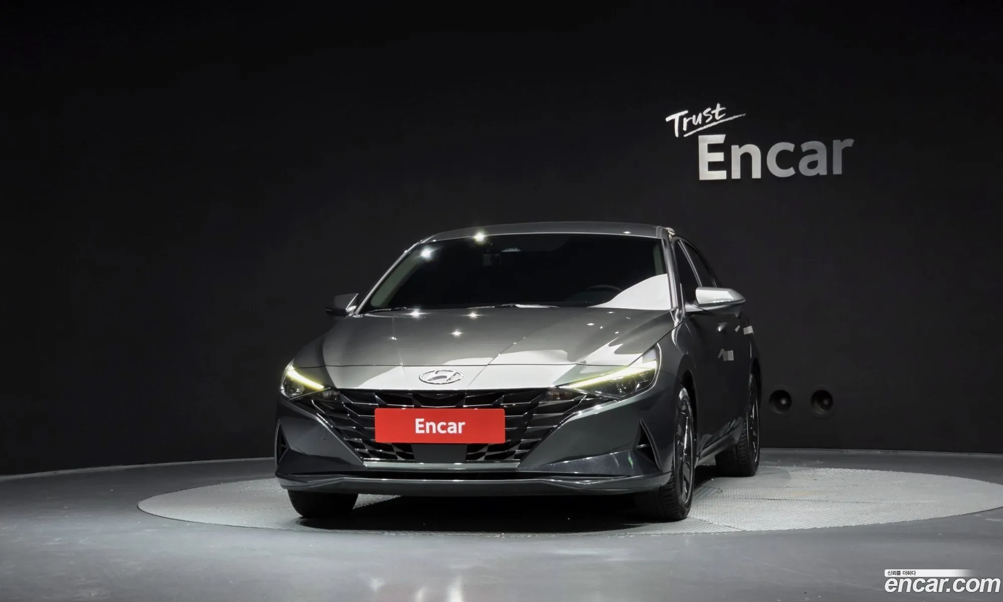Hyundai Elantra 2021 — 4
