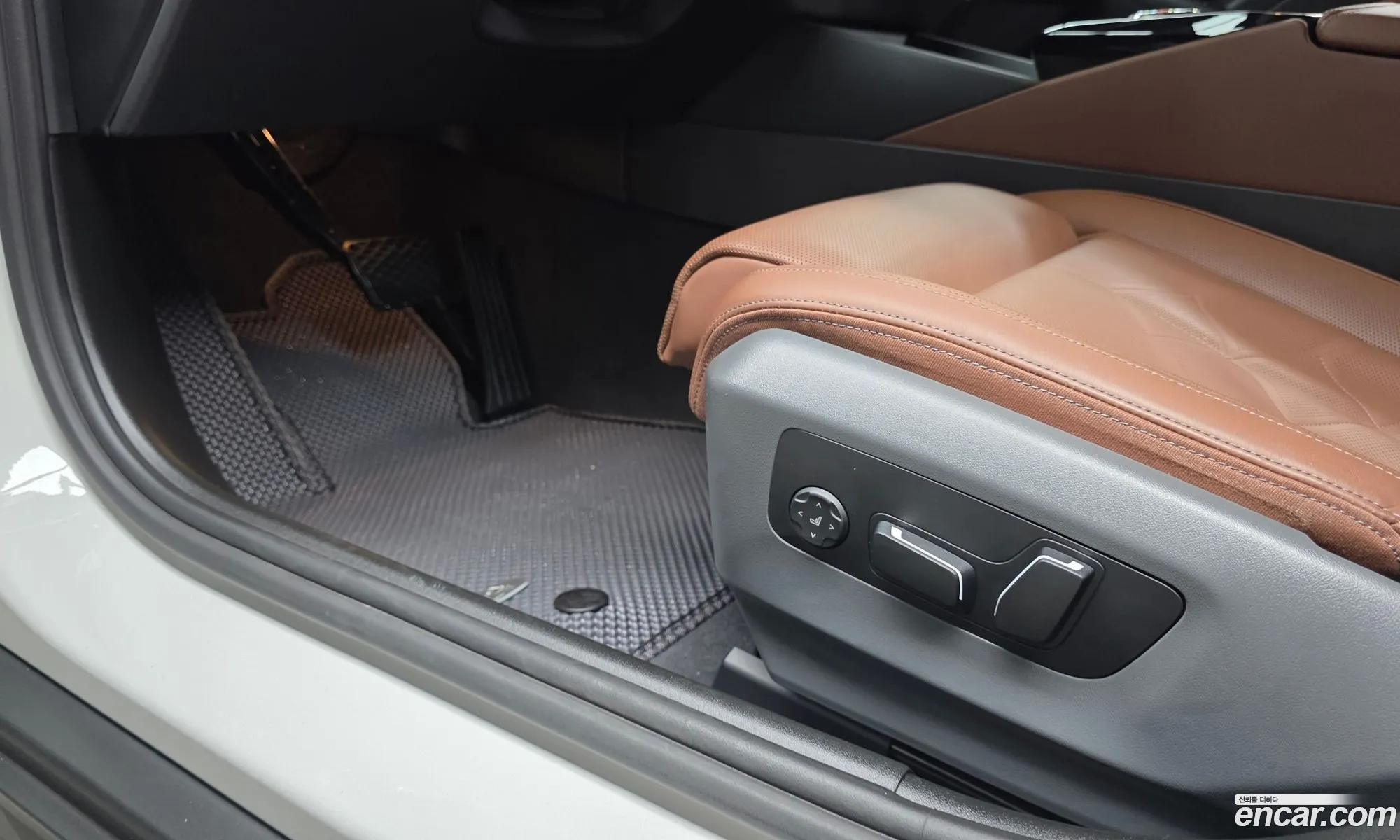 BMW 5 Series 2023 — 6