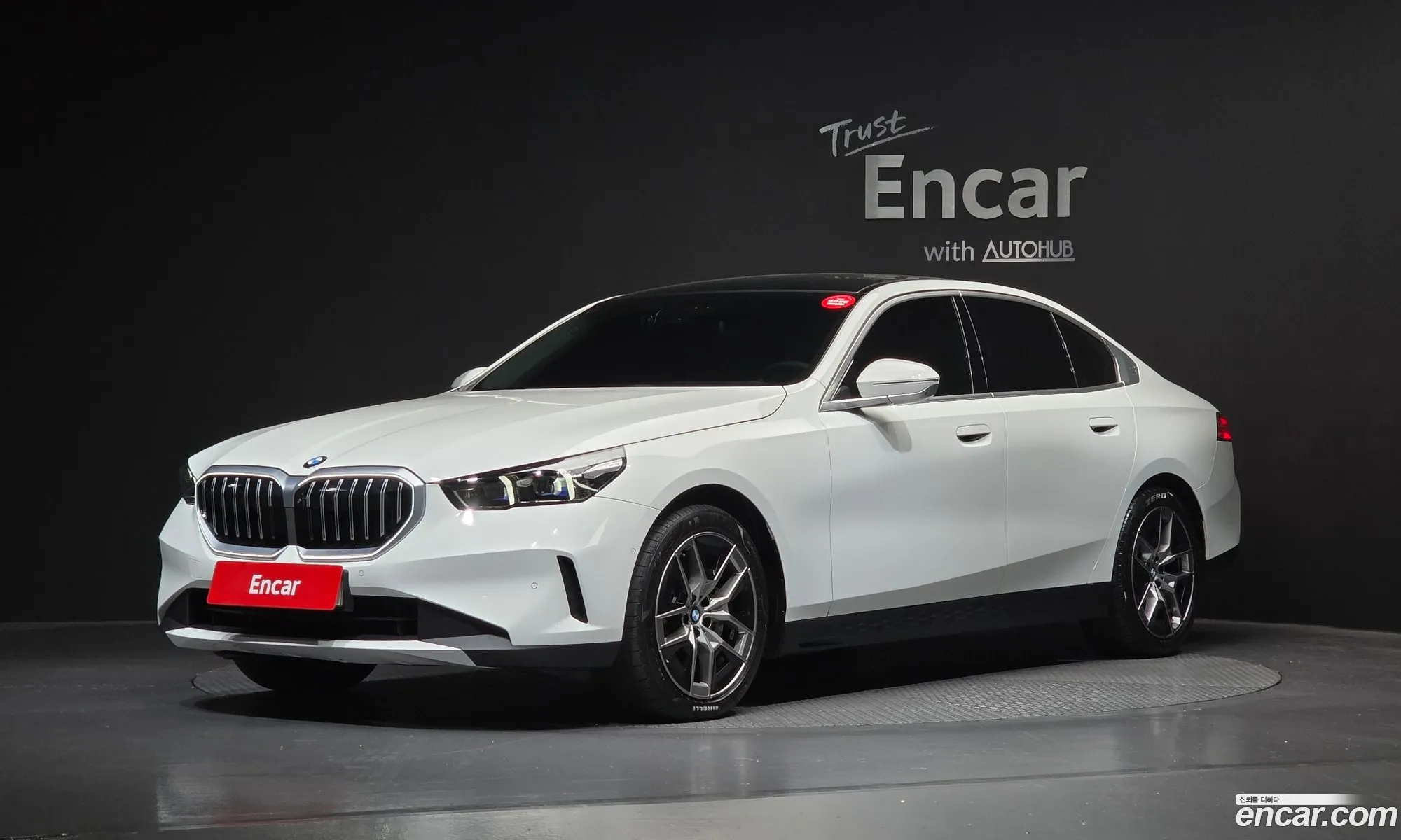 BMW 5 Series 2023 — 13