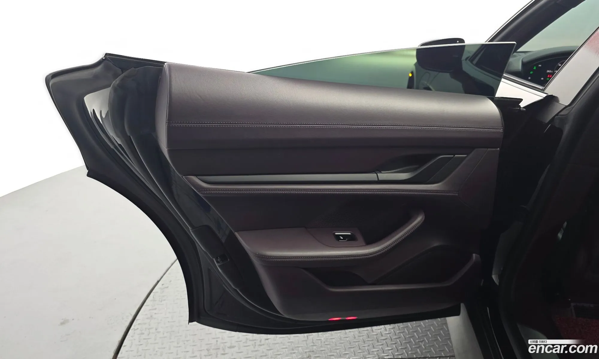 Porsche Taycan 2021 WP0AB2Y15MSA43365 — 34