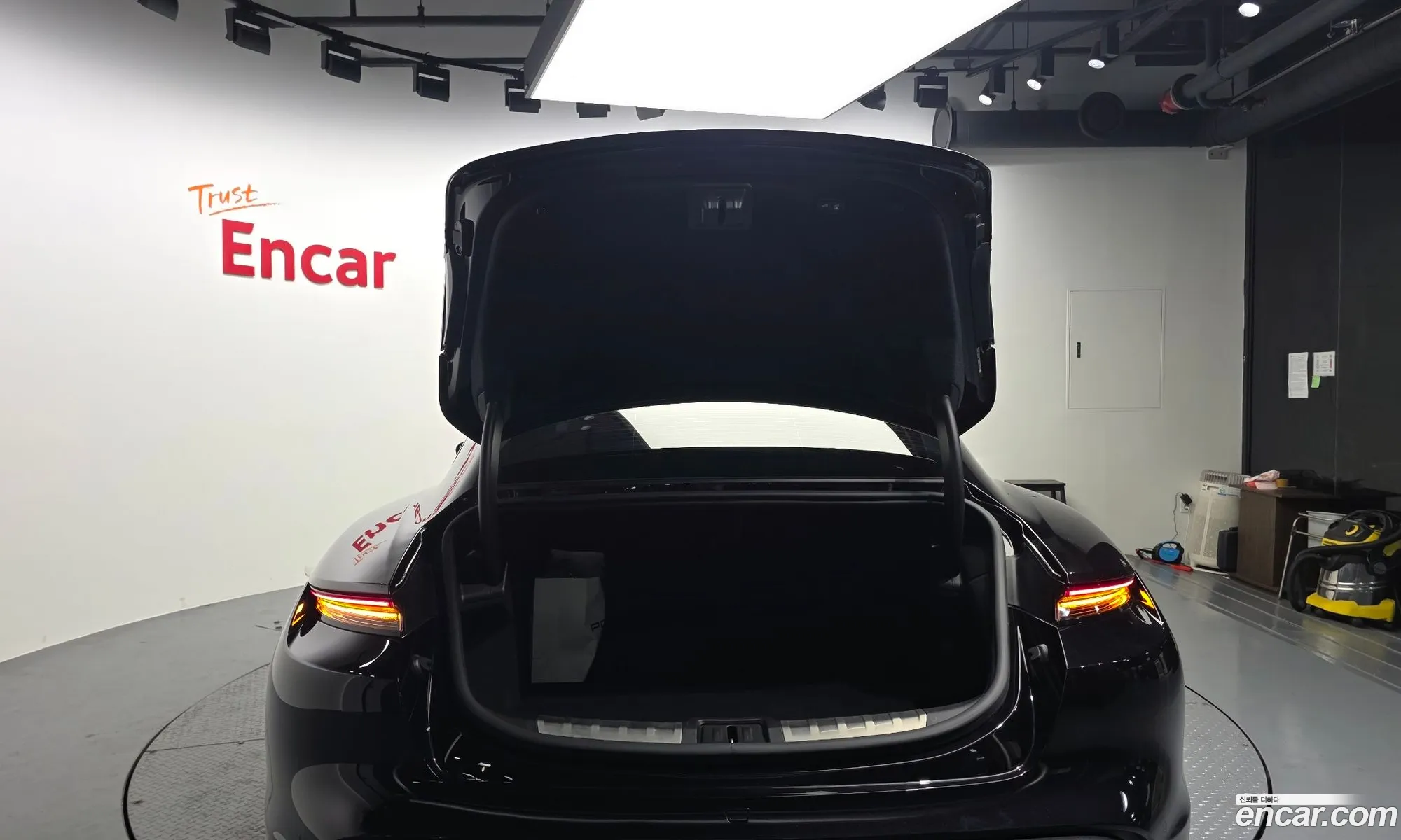 Porsche Taycan 2021 WP0AB2Y15MSA43365 — 28