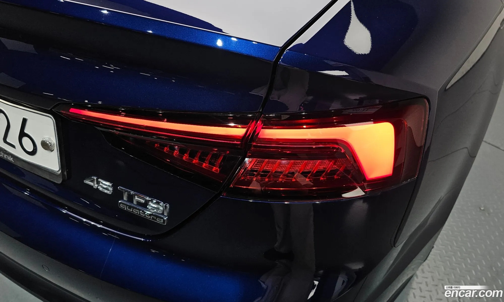 Audi A5 2019 WAUZZZF55KA063223 — 31