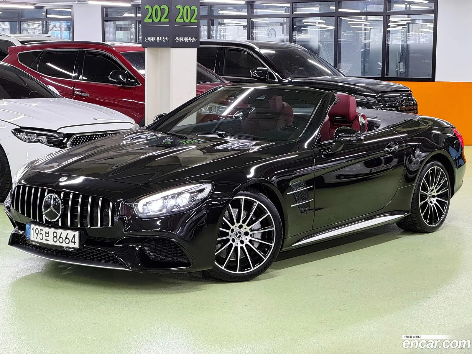 Mercedes-Benz SL-Class 2017 — 17