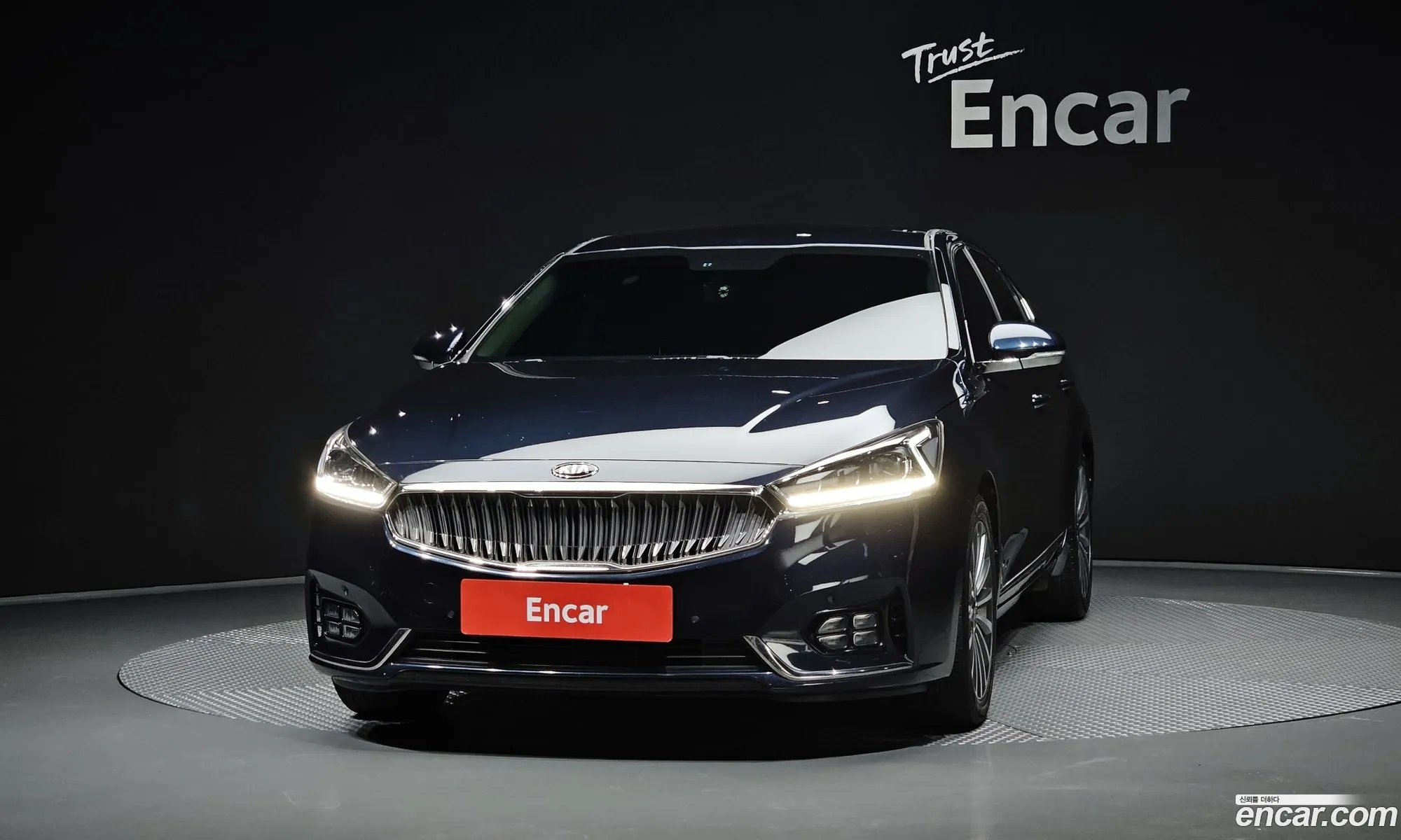 Kia K7 2017 — 2