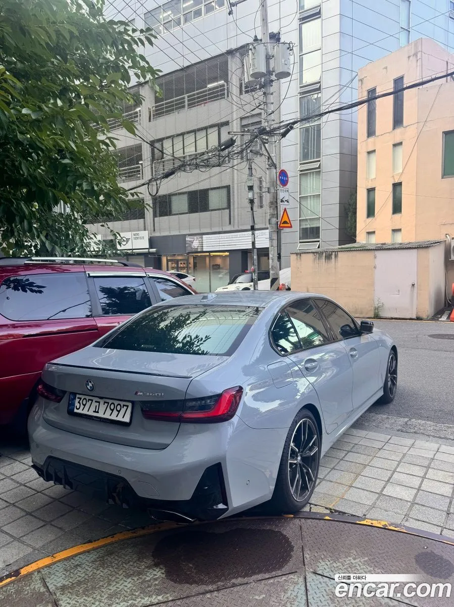 BMW 3 Series 2024 — 8