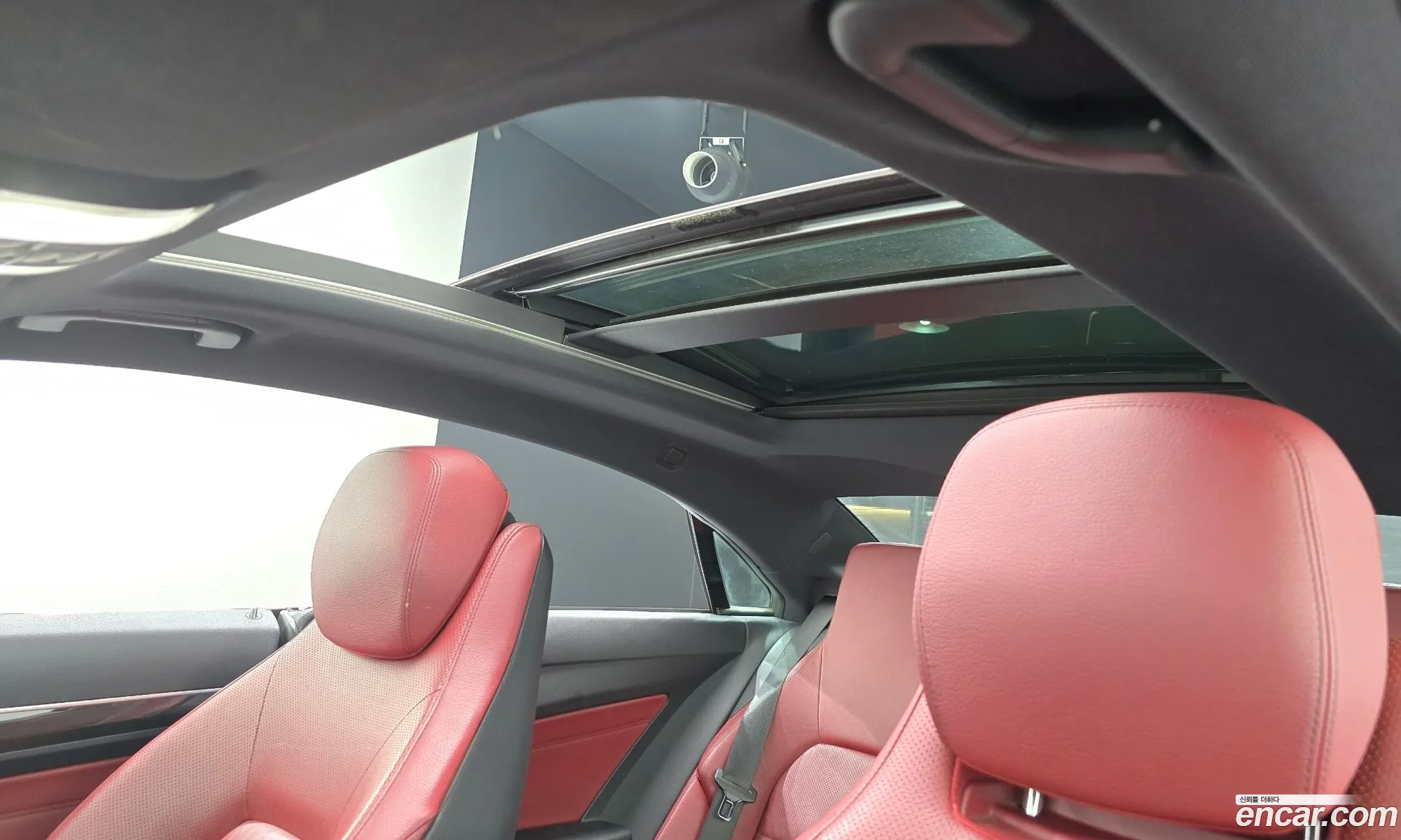 Mercedes-Benz E-Class W212 2015 — 13