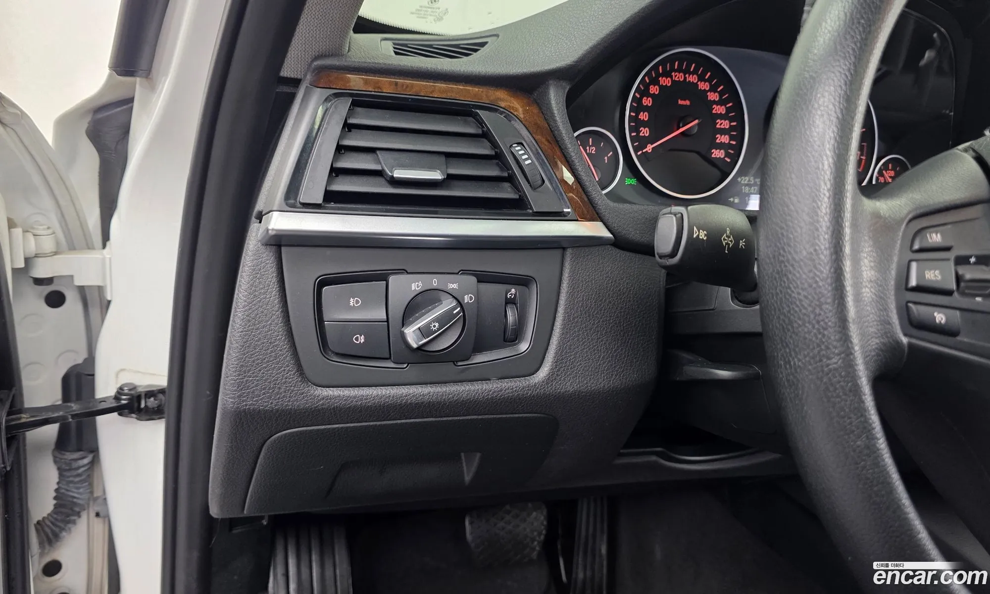 BMW 3 Series 2014 WBA3B1109EK098014 — 20