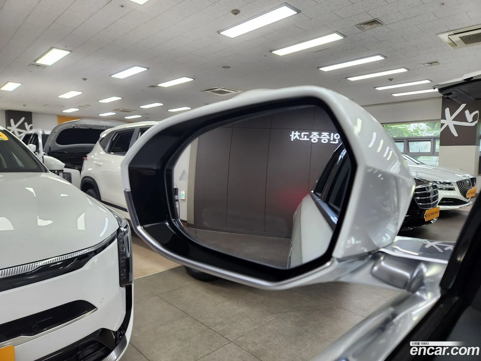 BMW 7 Series 2026 — 8