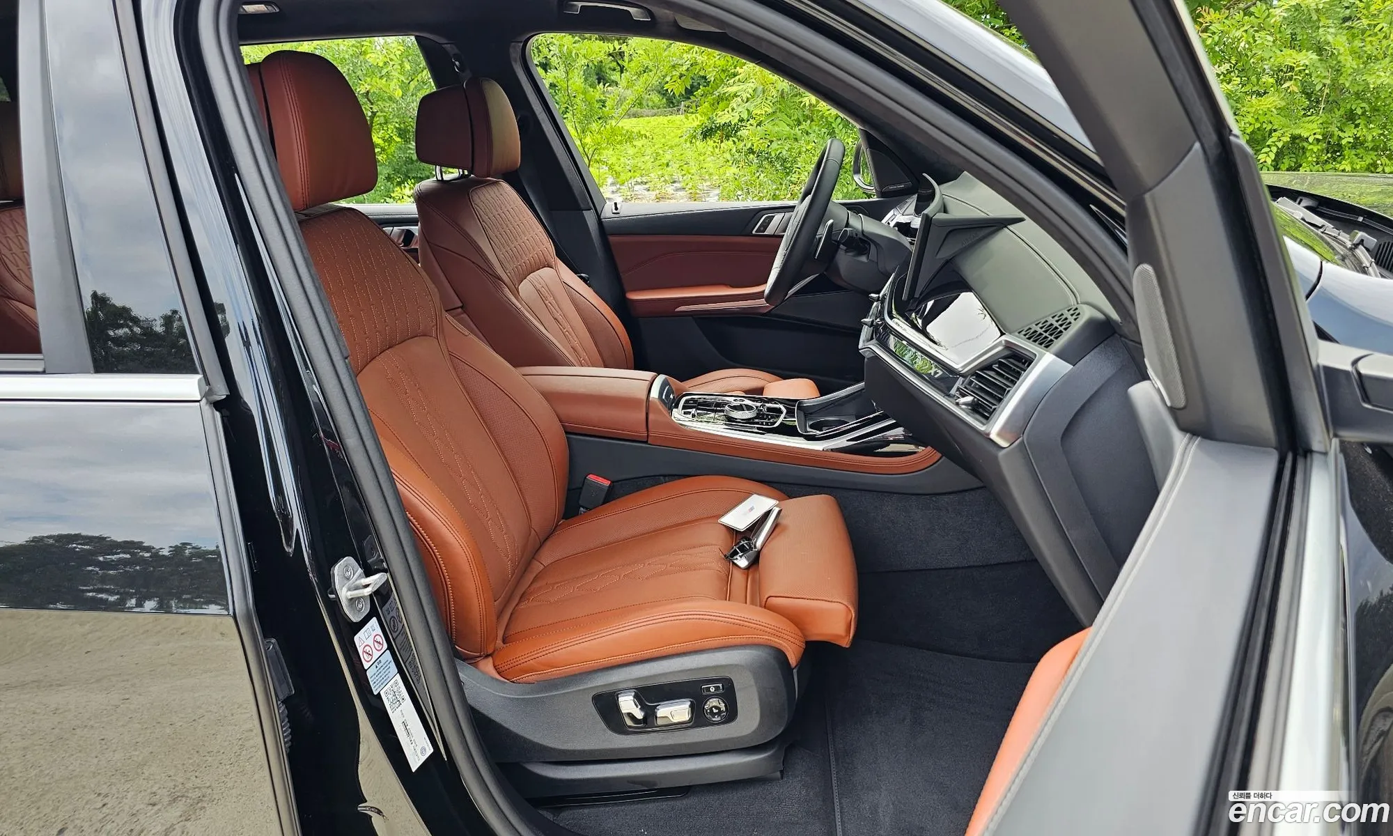 BMW X7 2024 — 28