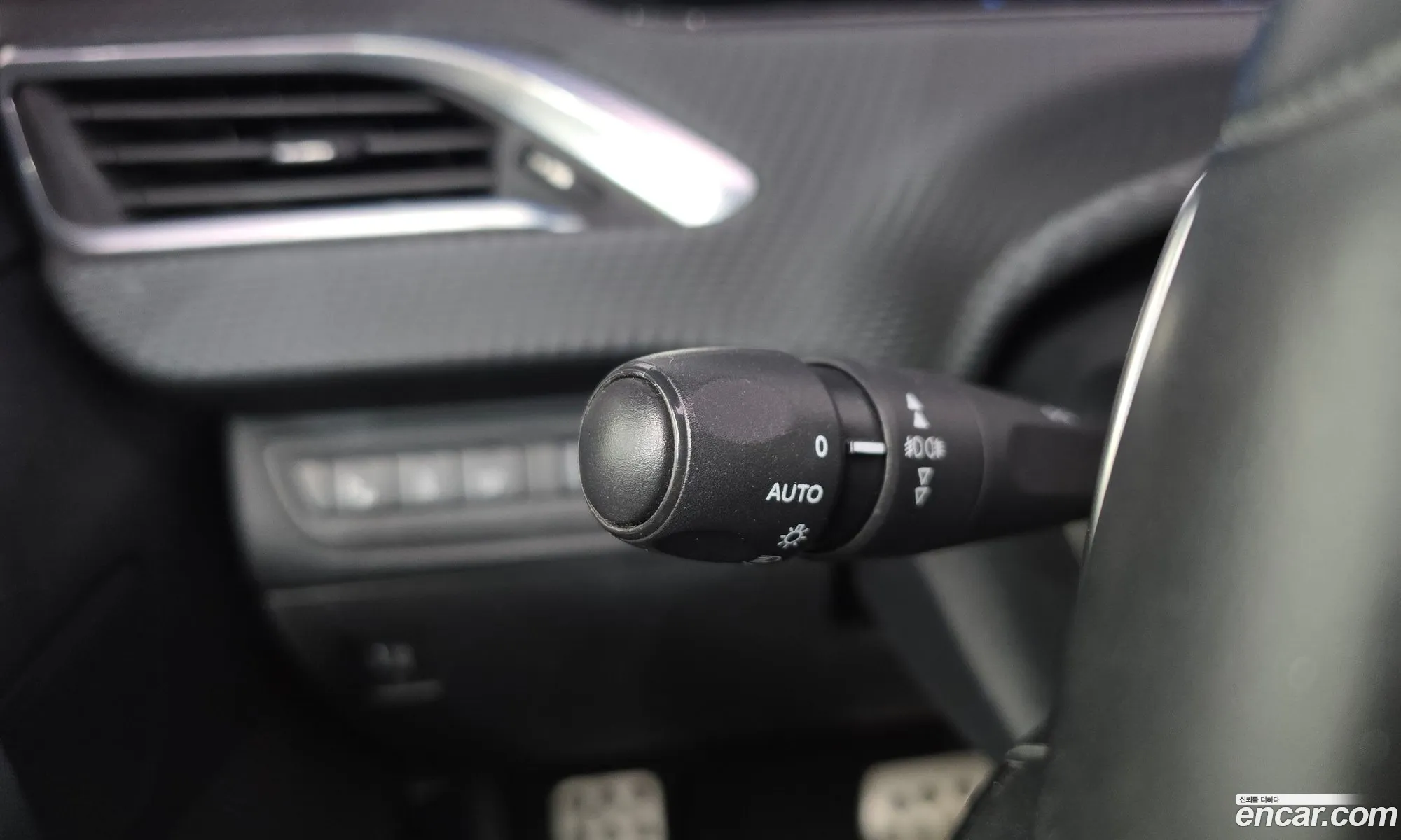 Peugeot 2008 2015 VF3CU9HP8FY045016 — 18