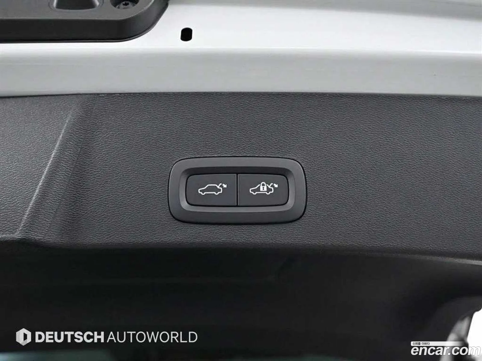 Volvo XC40 Recharge 2024 — 4